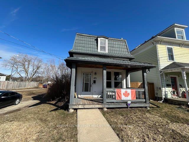 45 King Street — photo 1