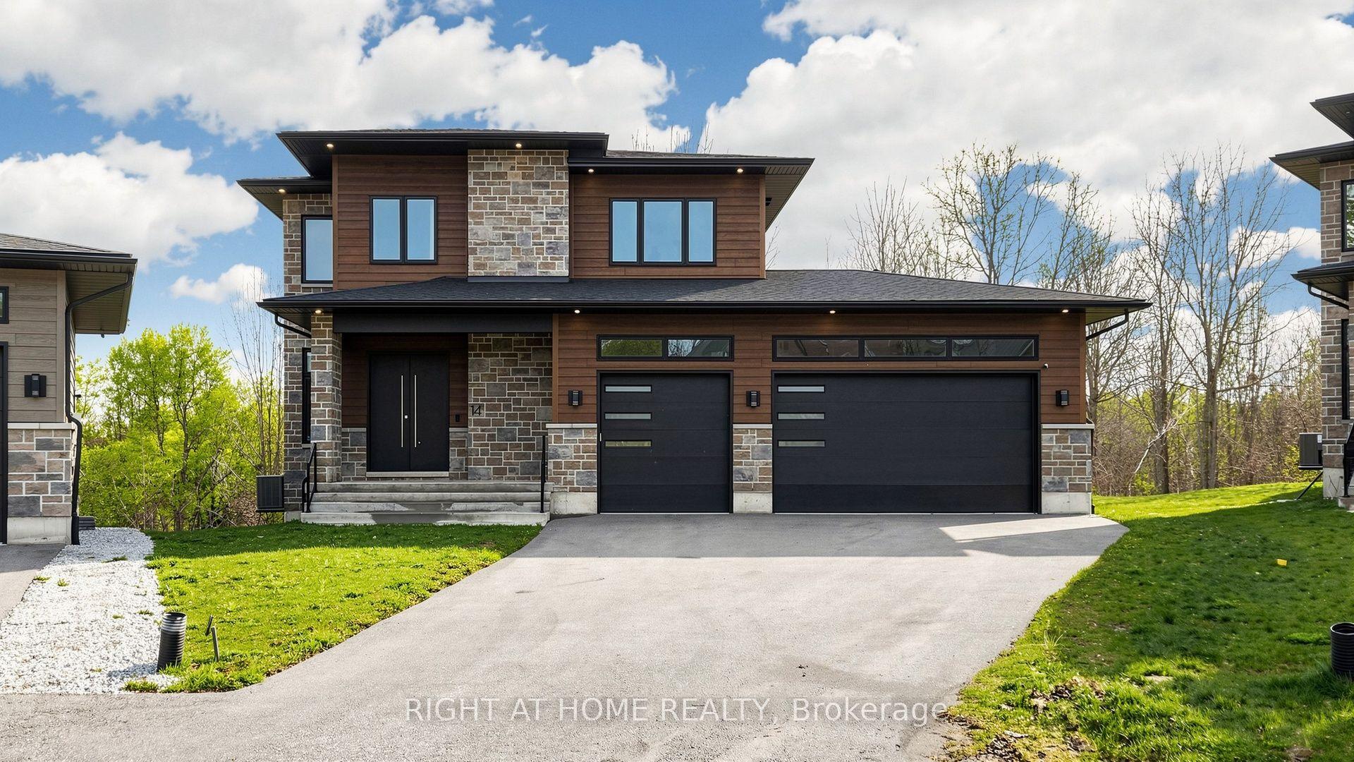 14 Dixon Court — photo 1