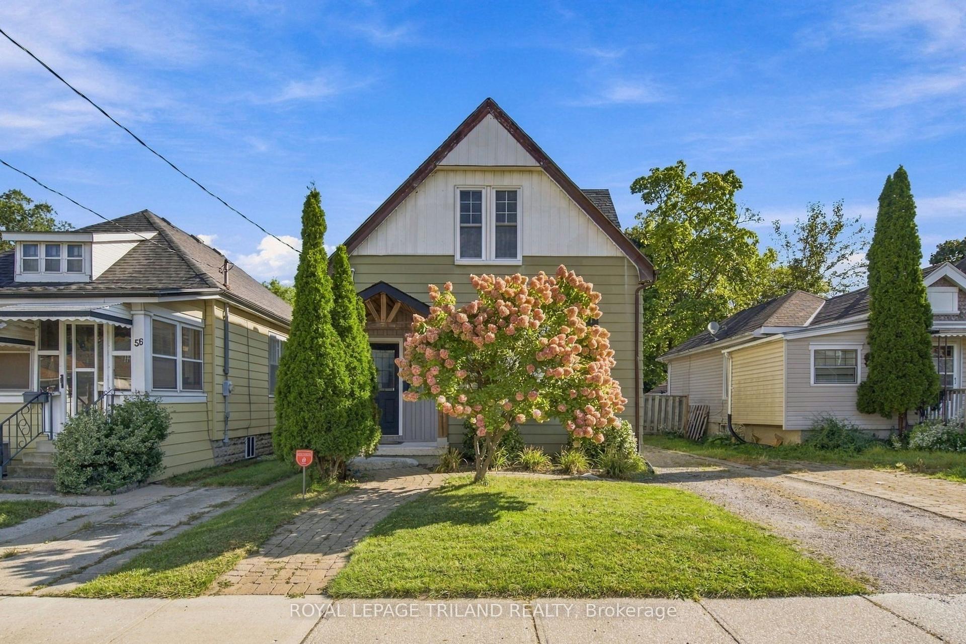 54 Hume Street, London East — Detached for sale, photo 1
