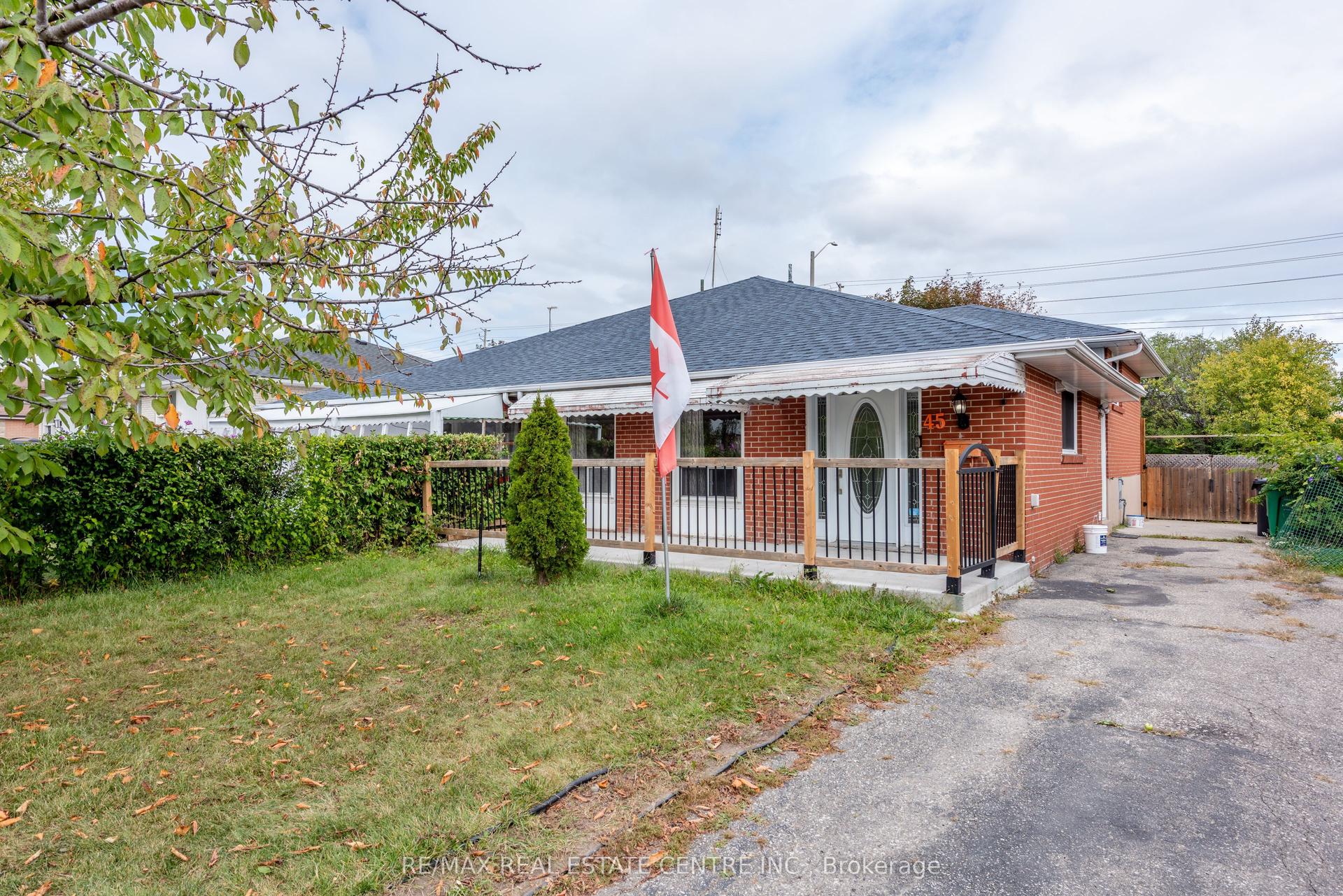 45 Autumn Boulevard, Brampton — Semi-Detached for sale, photo 1