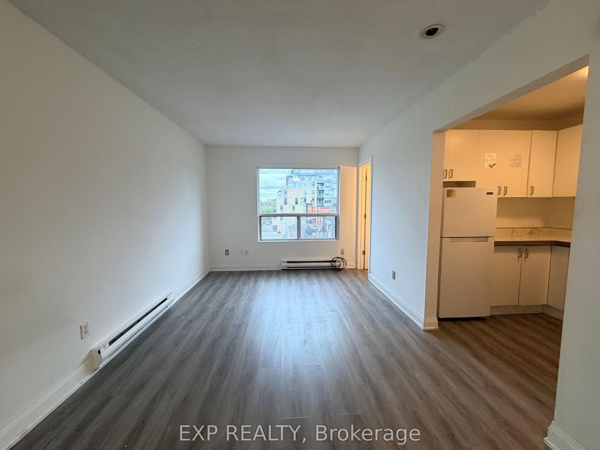 102 Greensides Avenue 14 #14 — photo 1