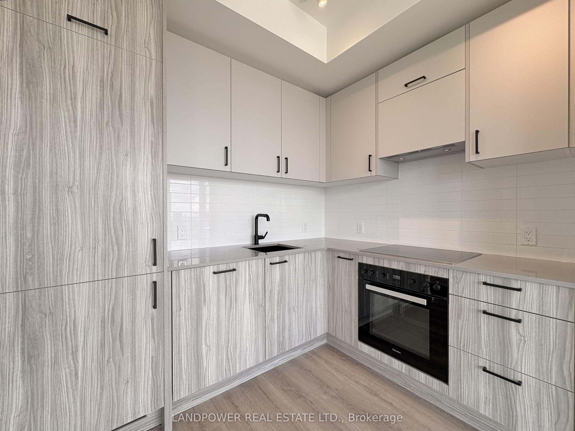 5 Quarrington Lane 3107 #3107 — photo 1