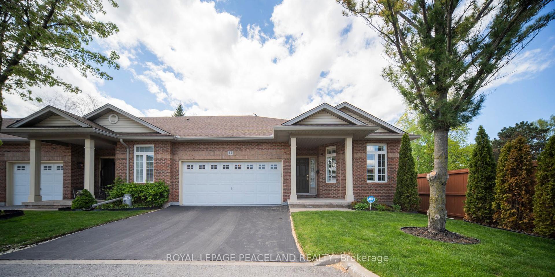 5595 Drummond Road 11 #11 — photo 1