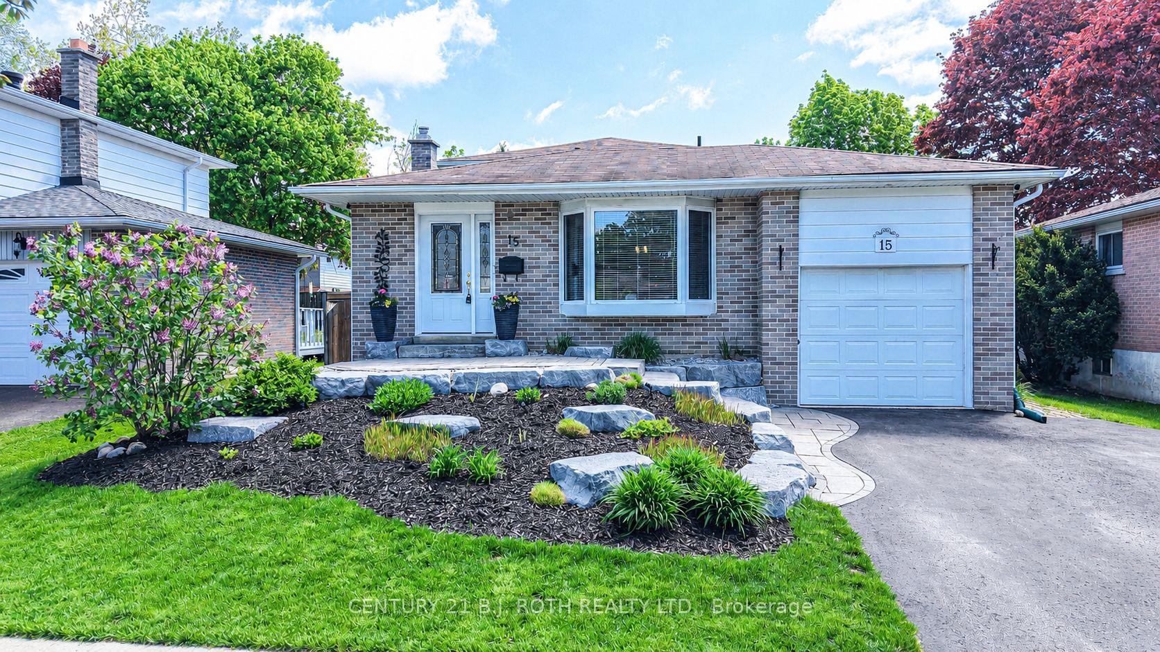 15 Glenecho Drive — photo 1