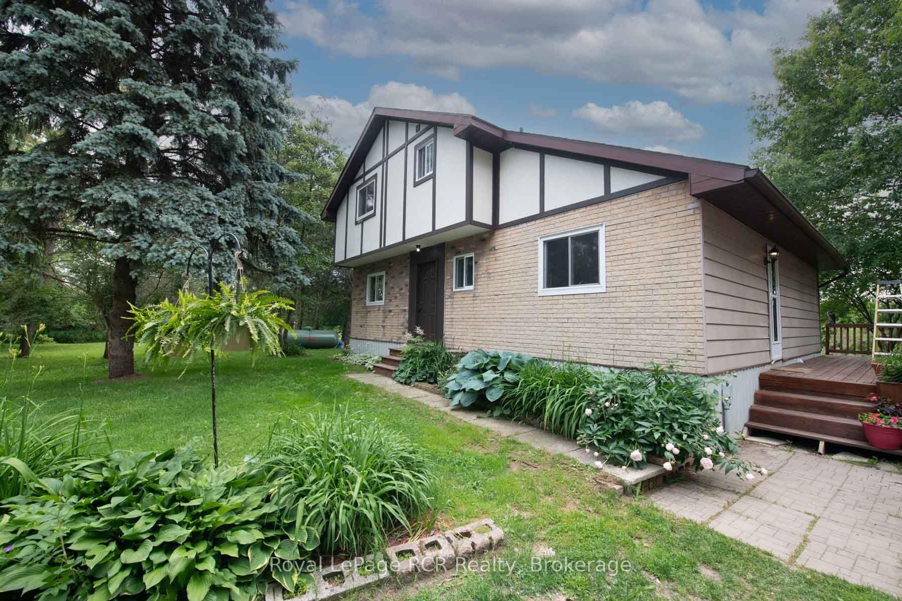7589 HIGHWAY 89 E, Wellington North — Detached for sale, photo 1