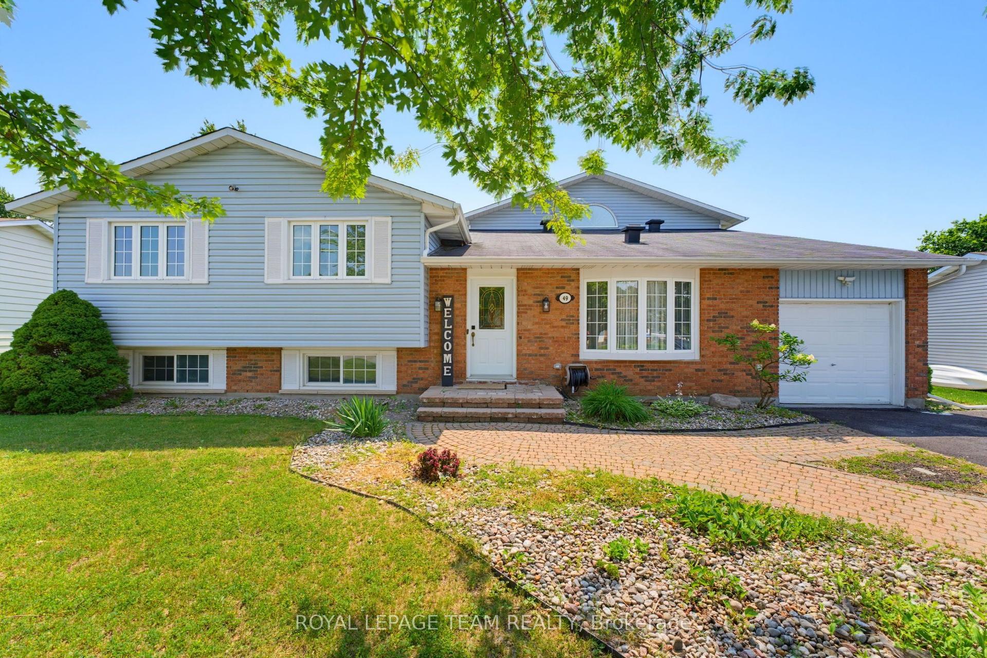 49 Owlshead Road, Stittsville - Munster - Richmond — Detached for sale, photo 1