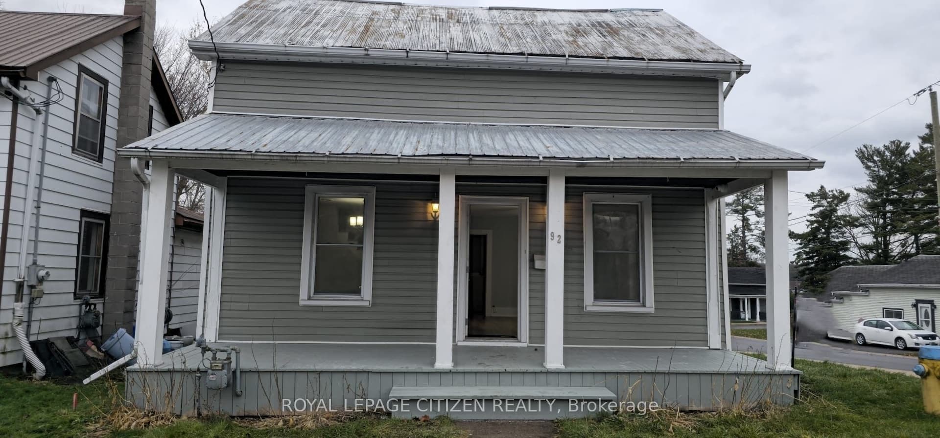 92 Mill Street W — photo 1