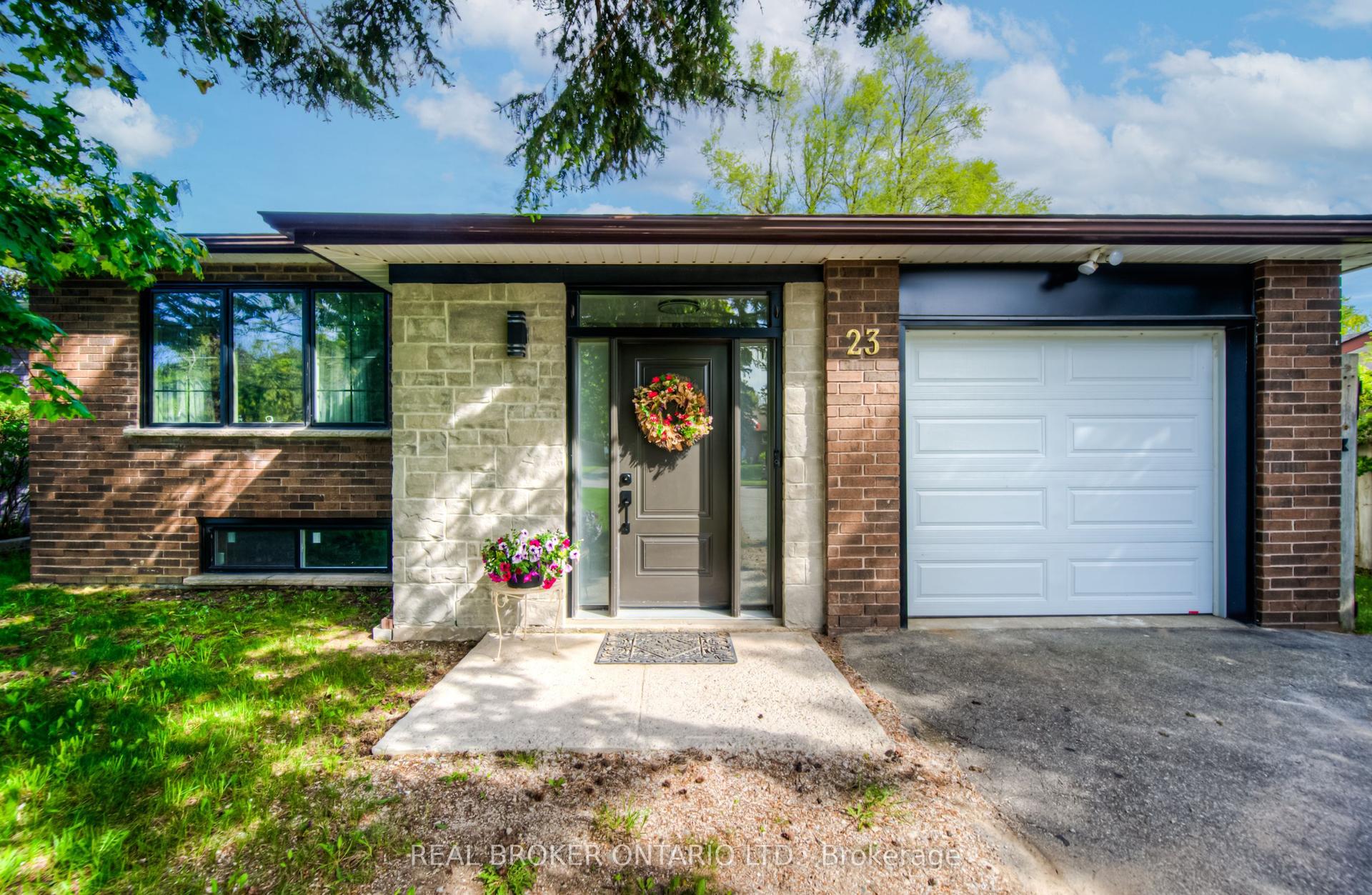 23 Carberry Road — photo 1