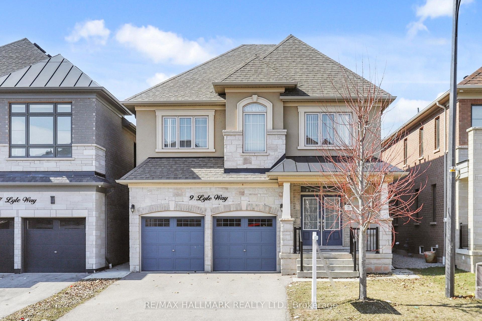 9 Lyle Way S — photo 1