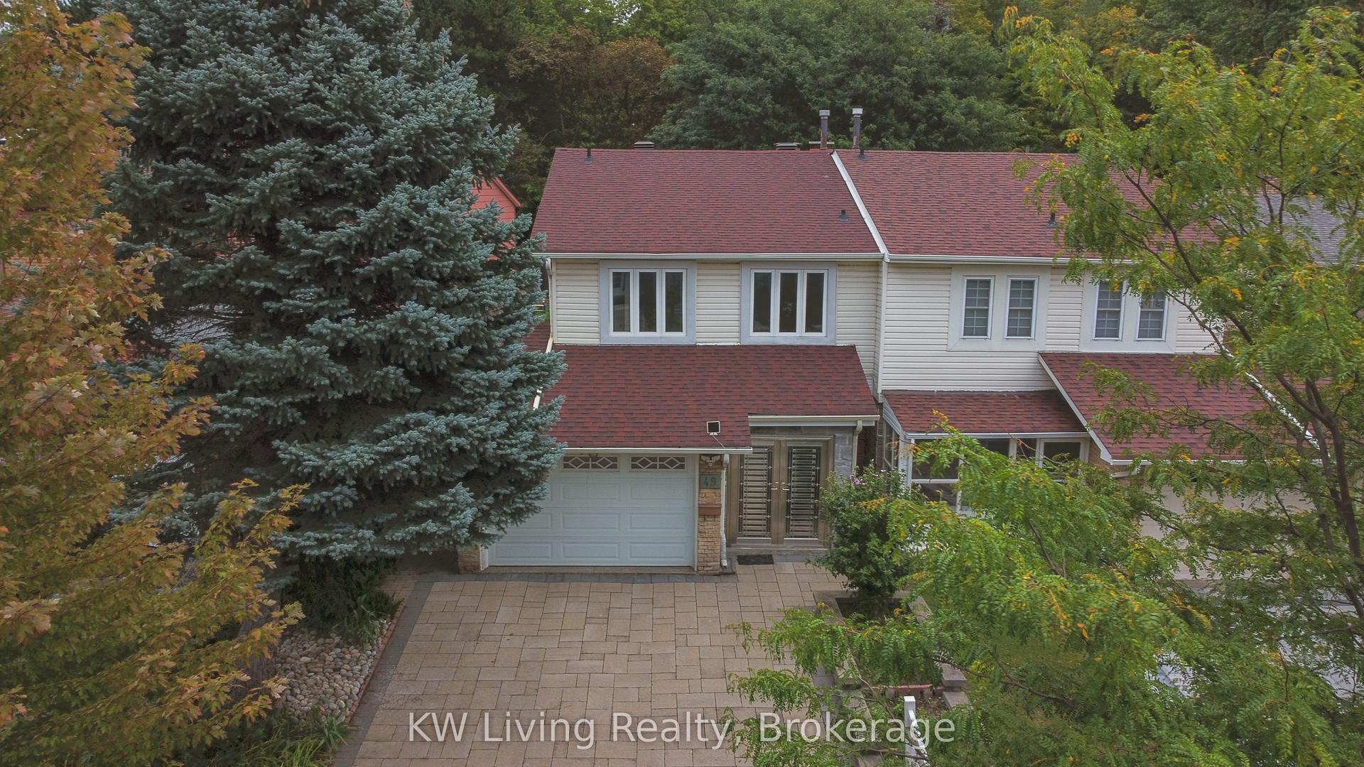 49 Montezuma Trail, Toronto — Semi-Detached for sale, photo 1