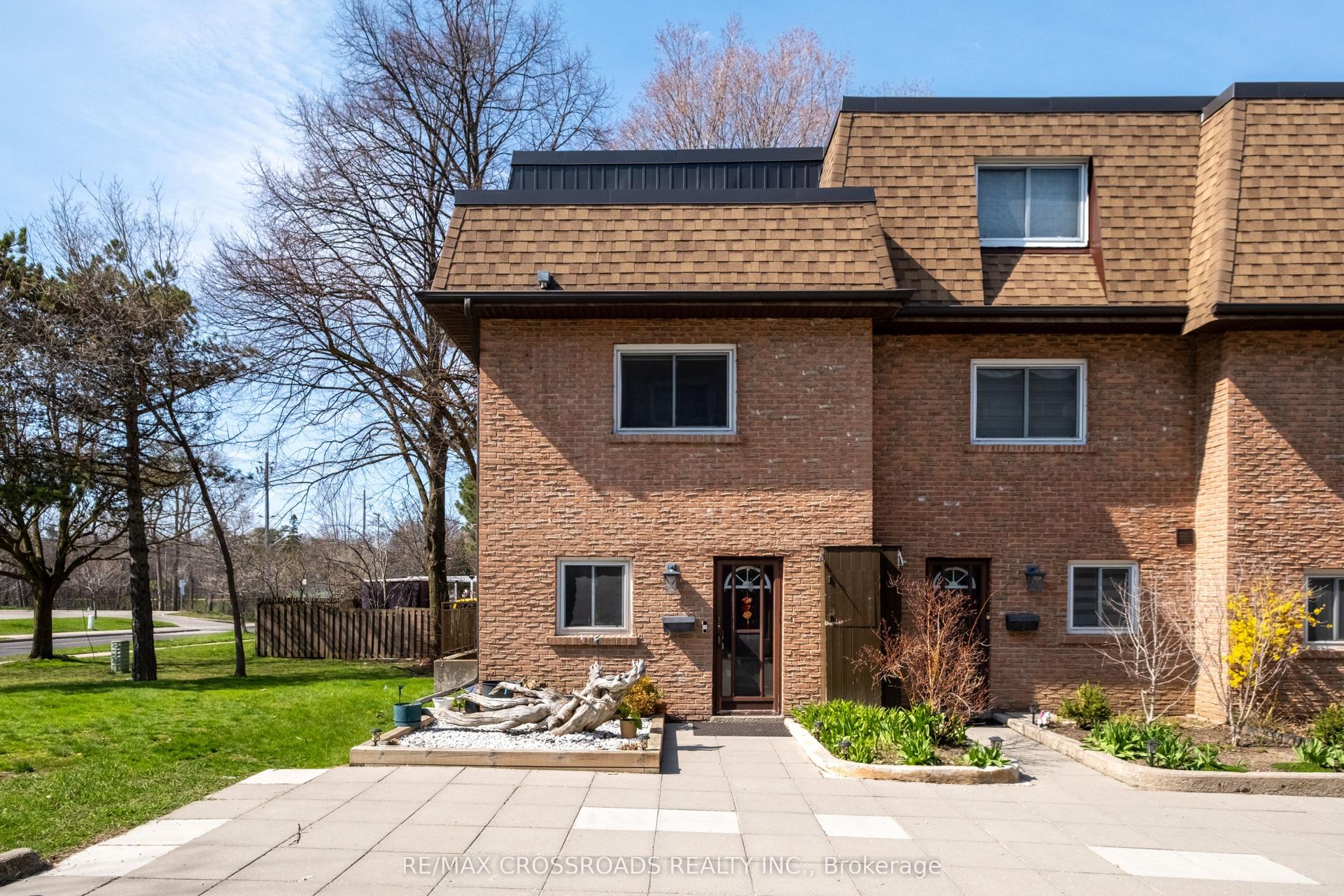 20 Hainford Street — photo 1