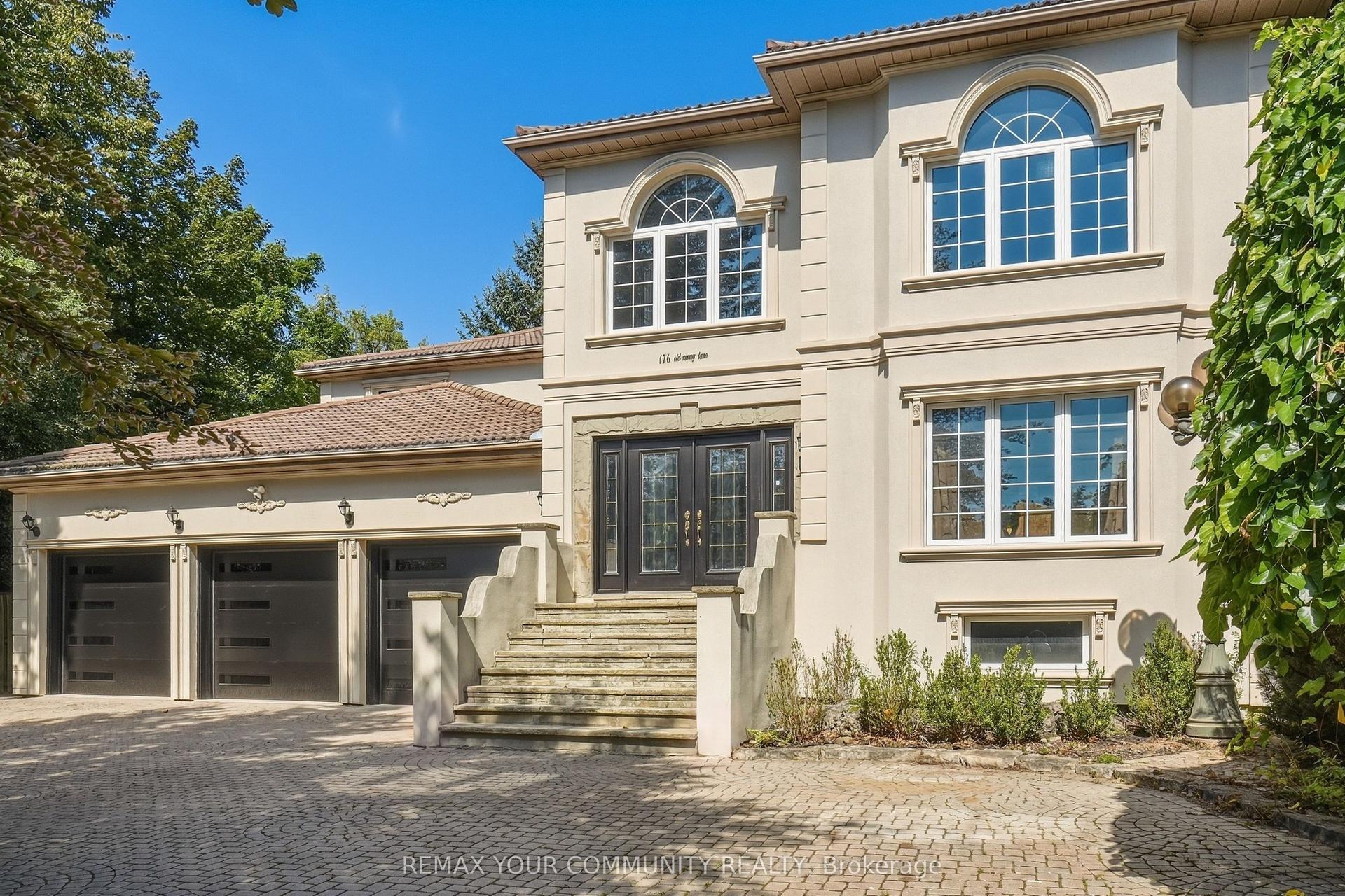 176 Old Surrey Lane, Richmond Hill — Detached for sale, photo 1