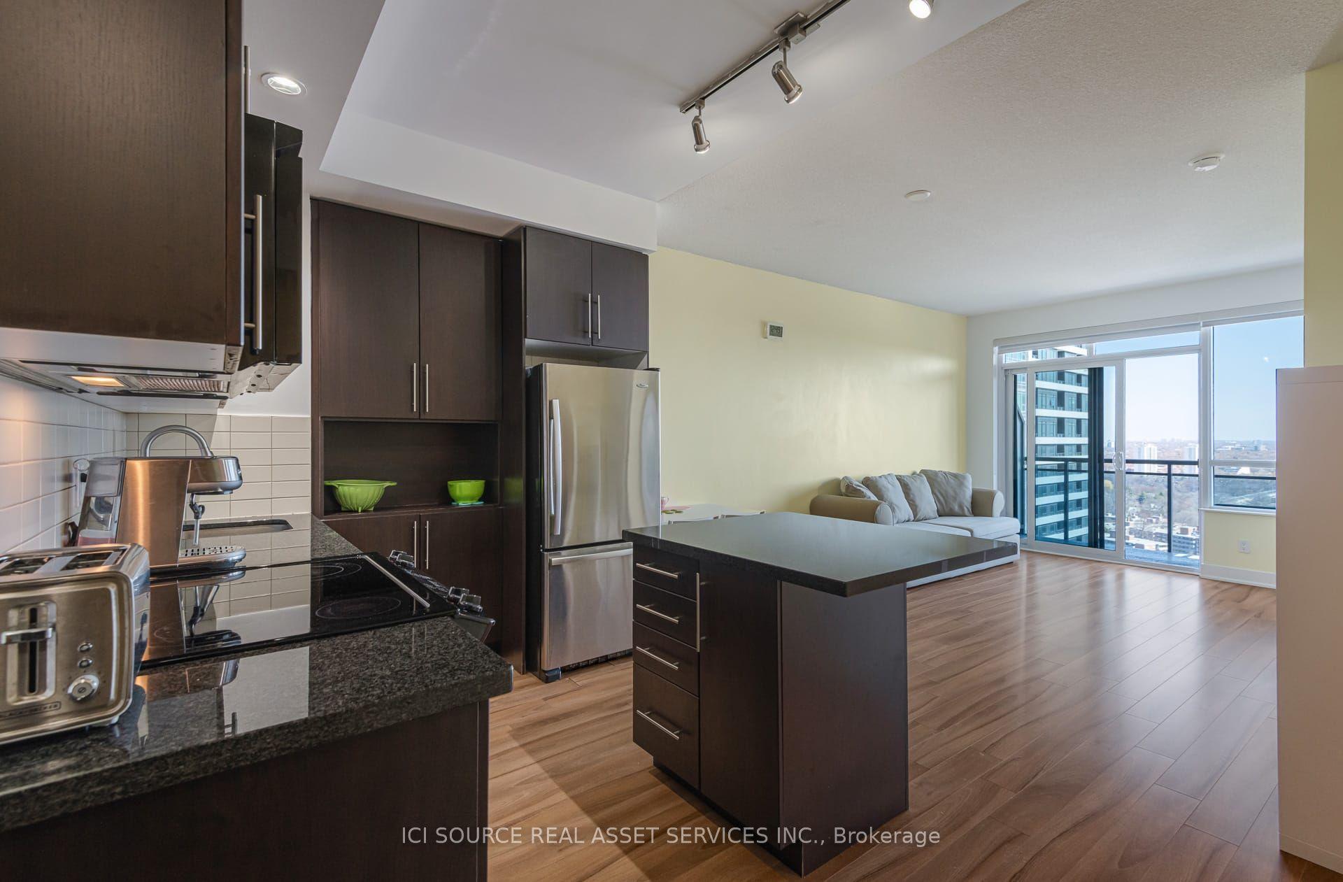 28 Linden Street 2303 #2303 — photo 1