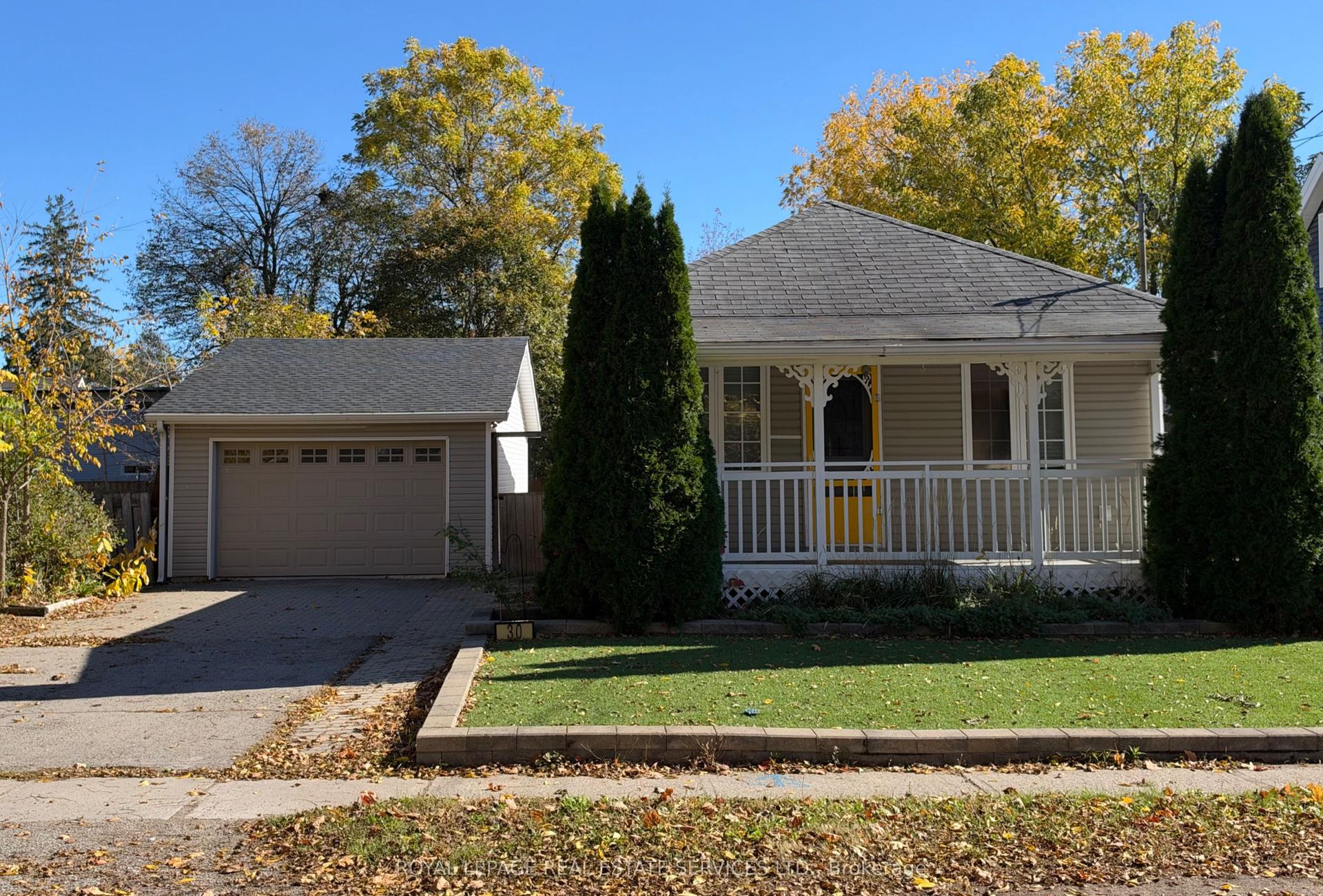 30 College Street, Halton Hills — Detached for lease, photo 1