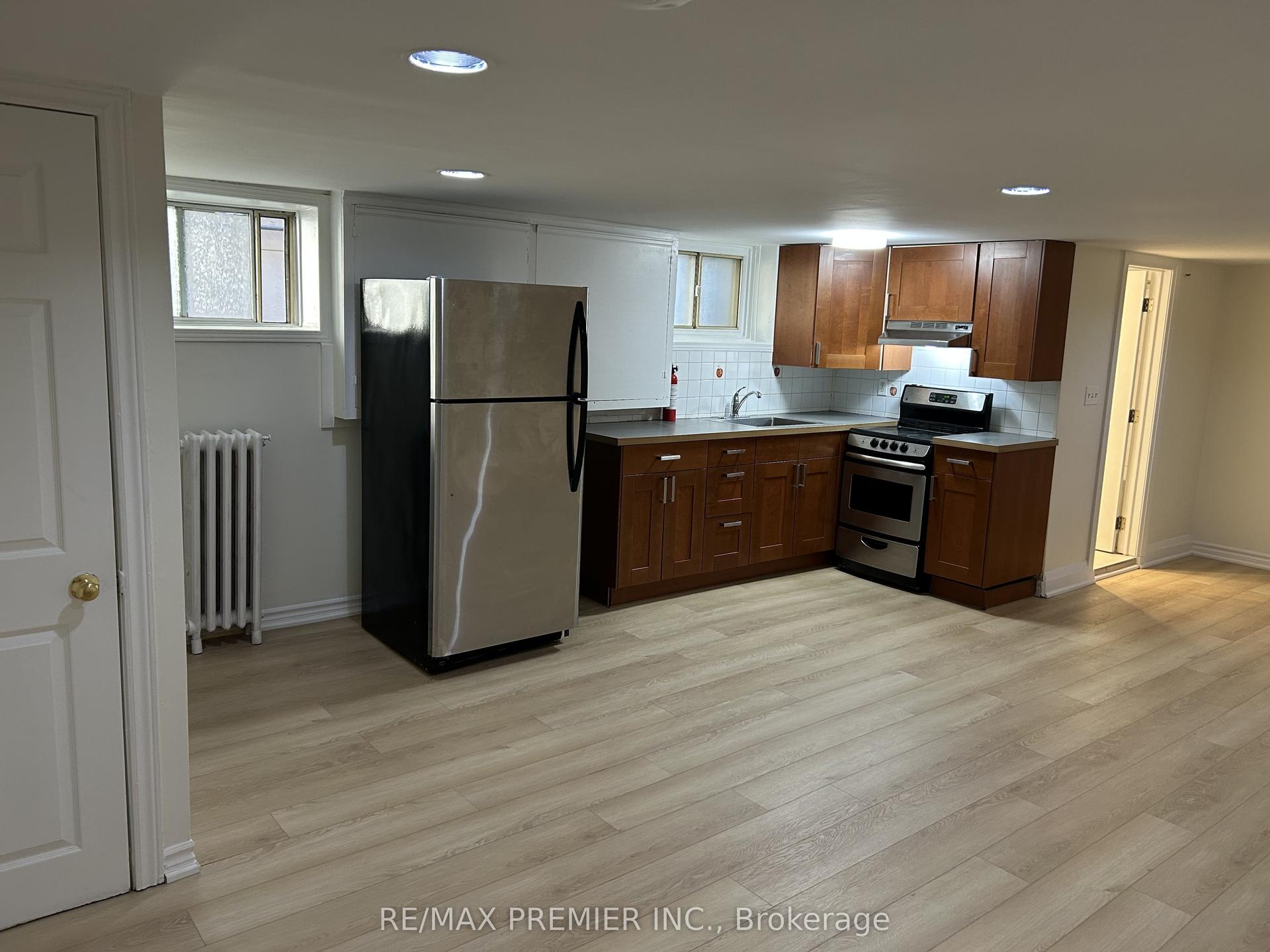 1342 Pape Avenue G #G — photo 1