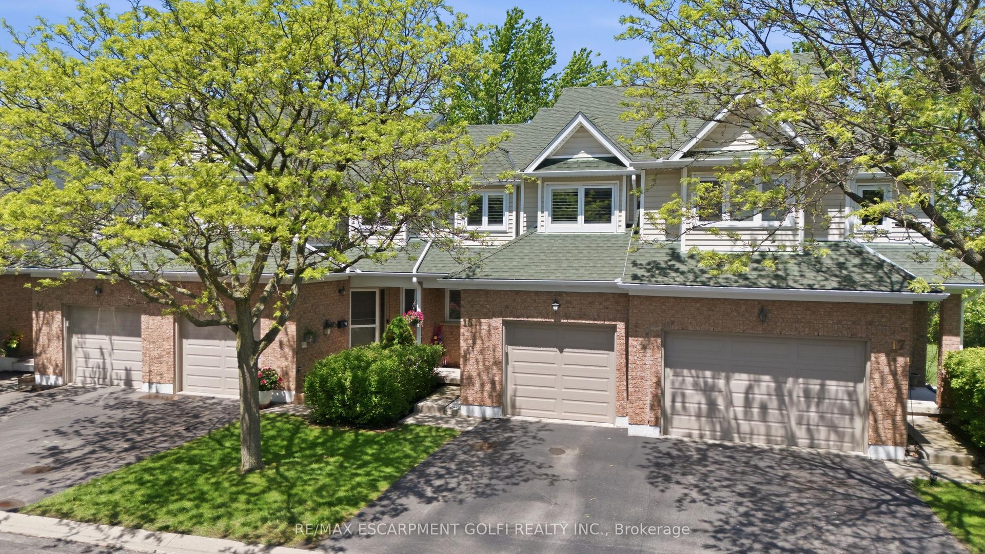 2215 Cleaver Avenue 16 #16 — photo 1