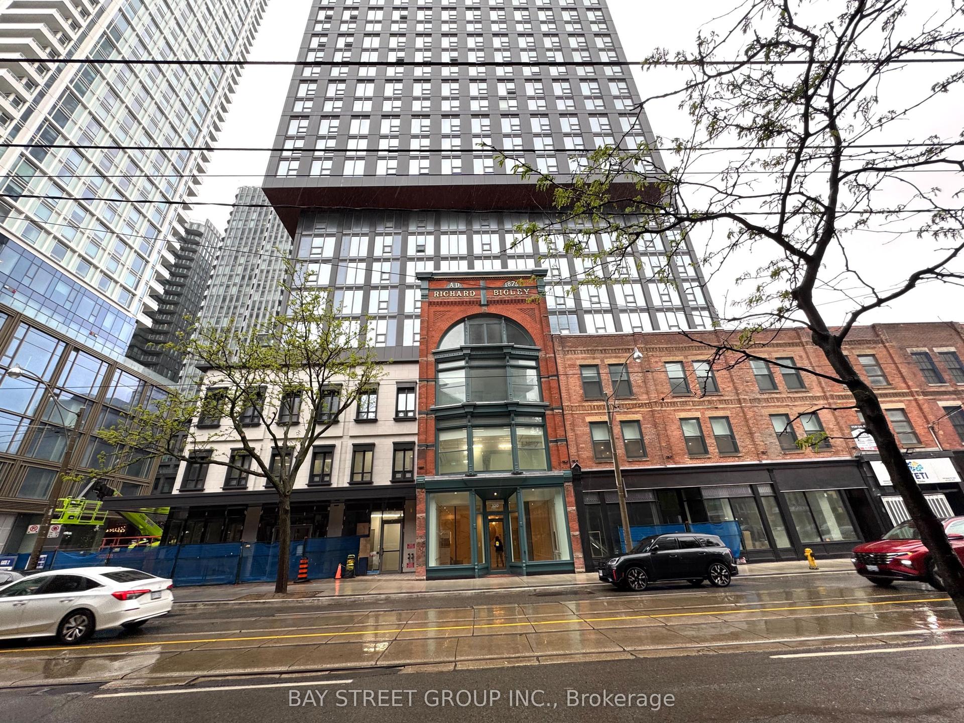 100 Queen Street E 1501 #1501 — photo 1