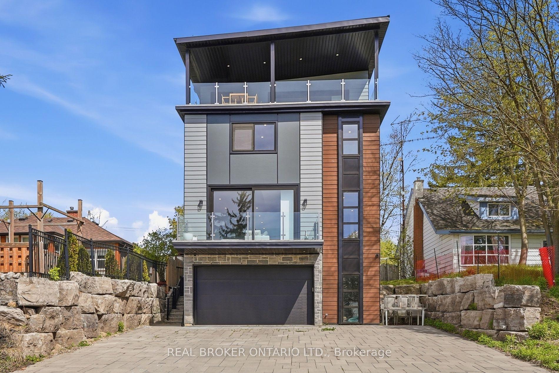 17 Maple Trail — photo 1