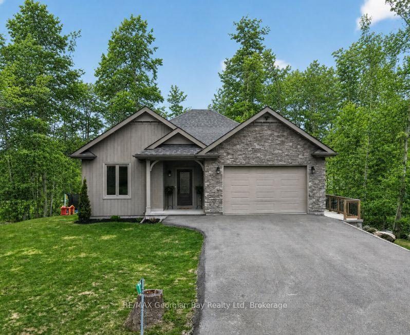 73 Polish Avenue, Penetanguishene — Detached for sale, photo 1