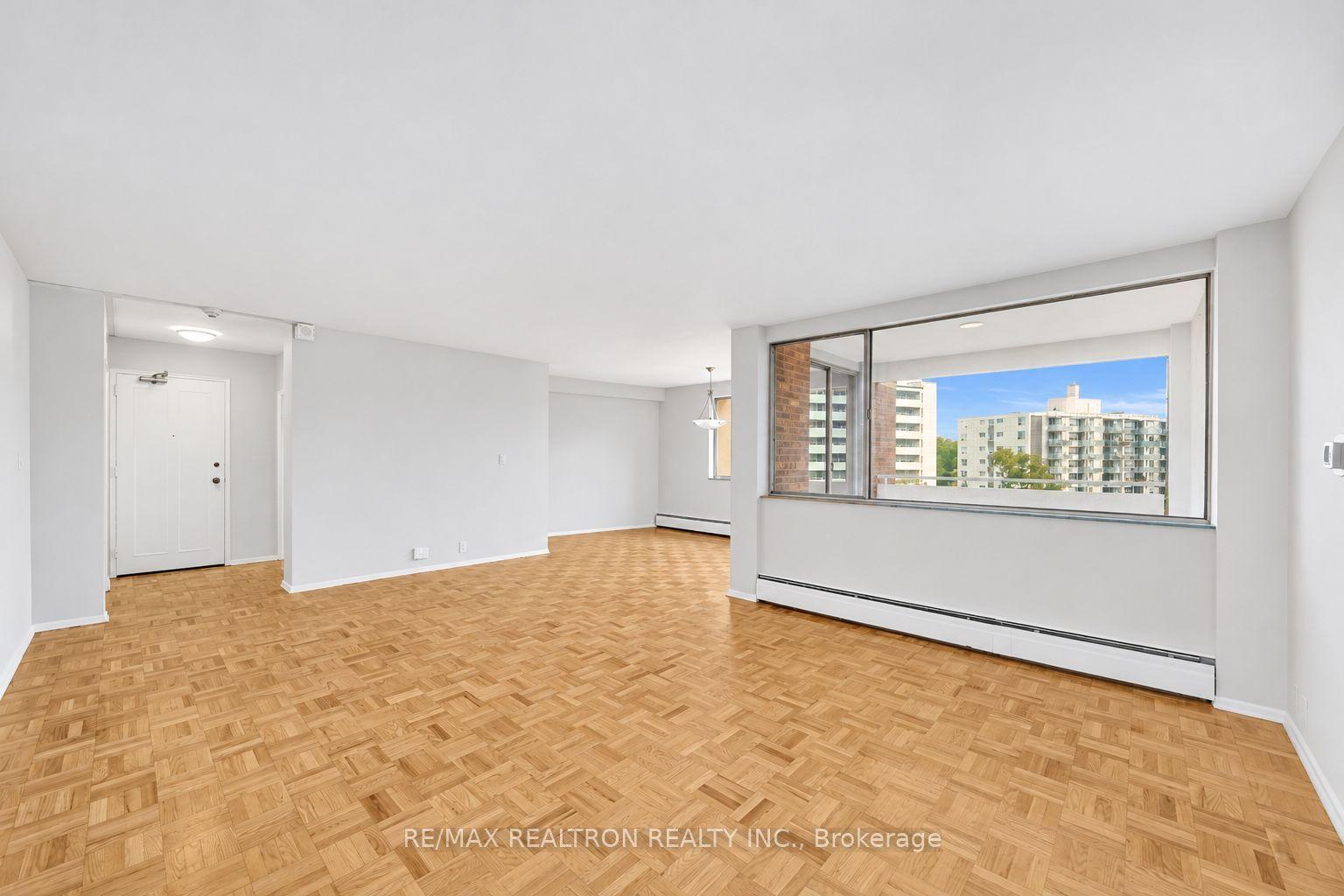 9 Deer Park Crescent 1104 #1104, Toronto — Condo for lease, photo 1