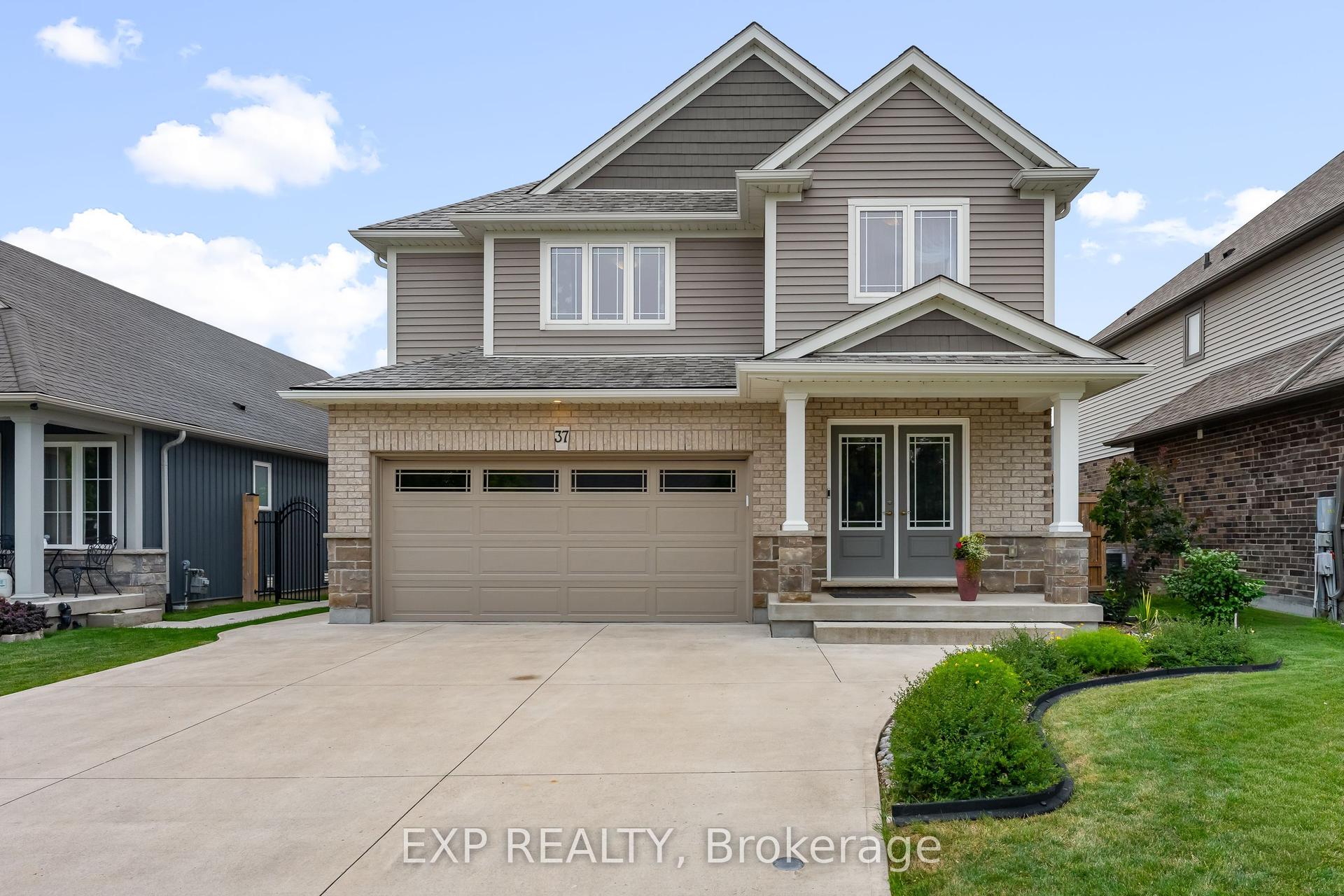 37 Mcfarland Street, Thorold — Detached for sale, photo 1