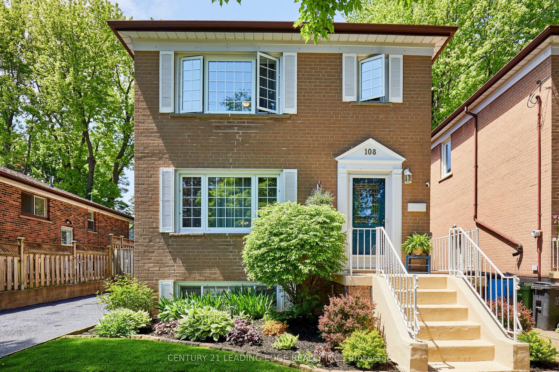 108 Gradwell Drive — photo 1
