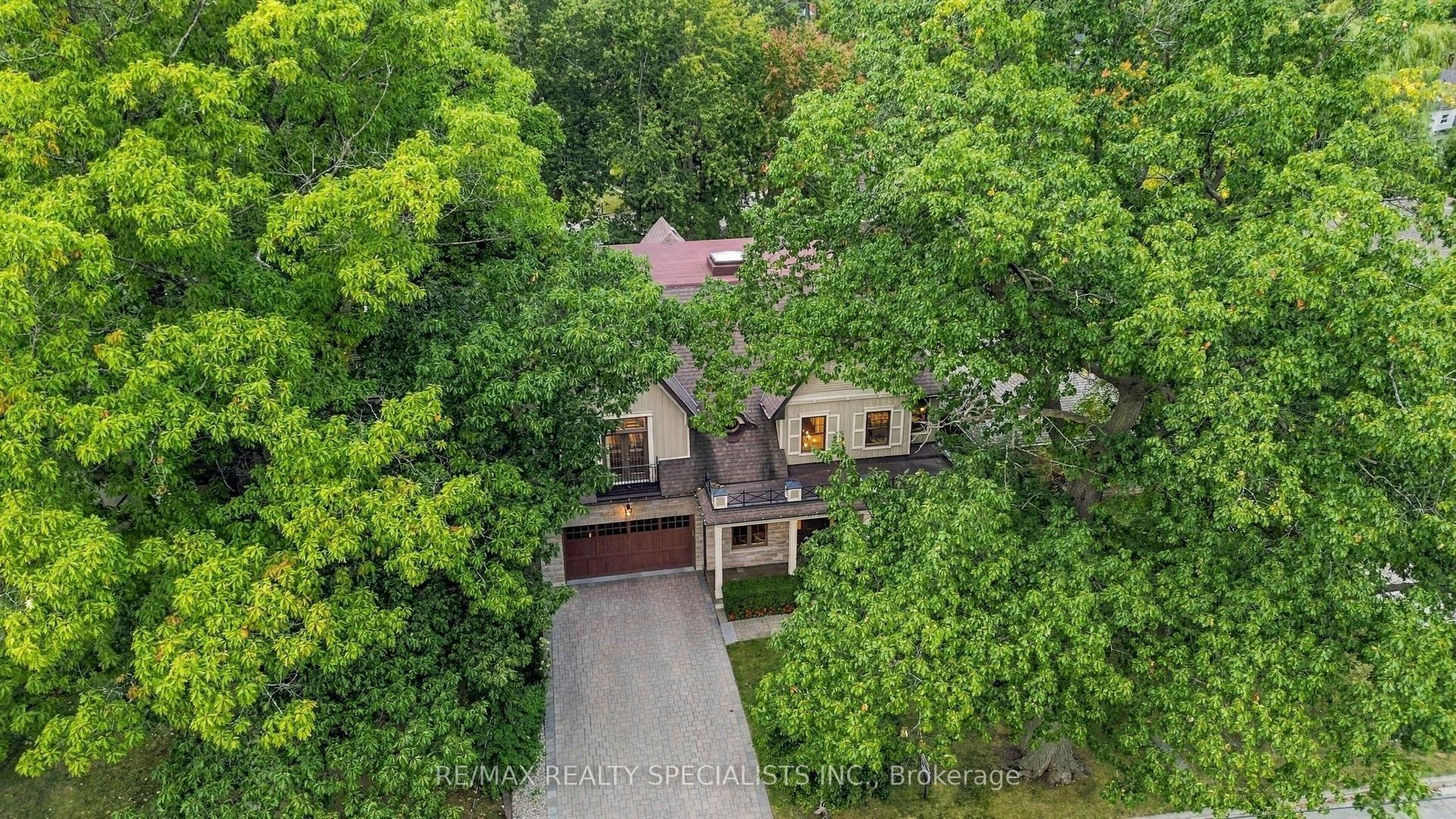 53 Cumberland Drive, Mississauga — Detached for sale, photo 1