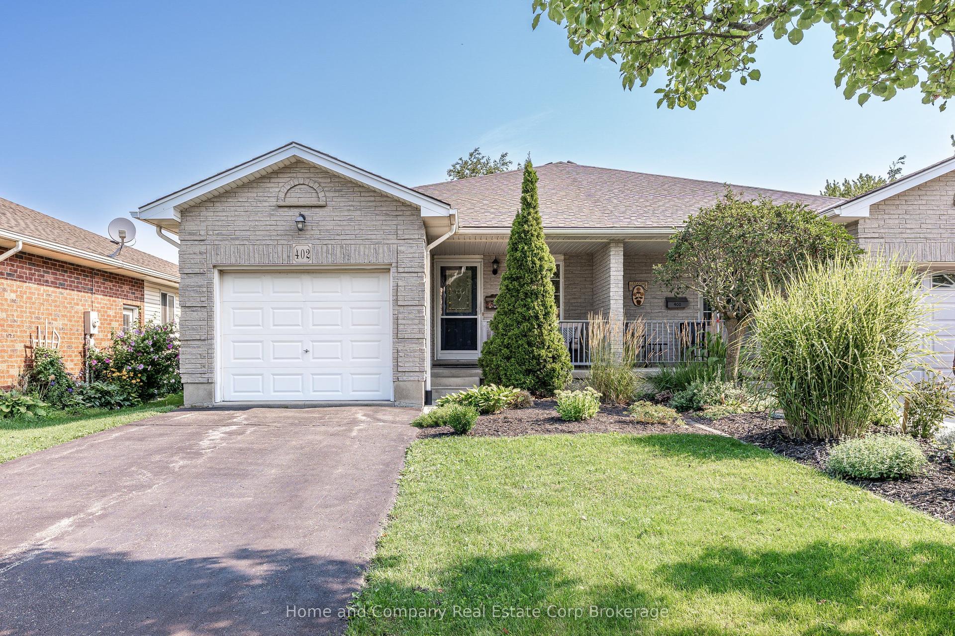 402 Douglas Street, Stratford — Semi-Detached for sale, photo 1