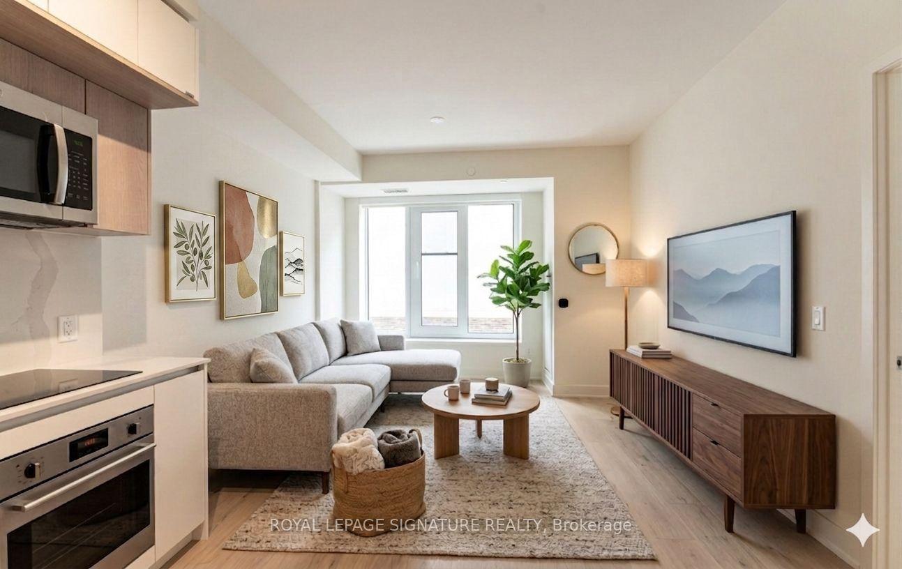 322 Dupont Street 210 #210 — photo 1