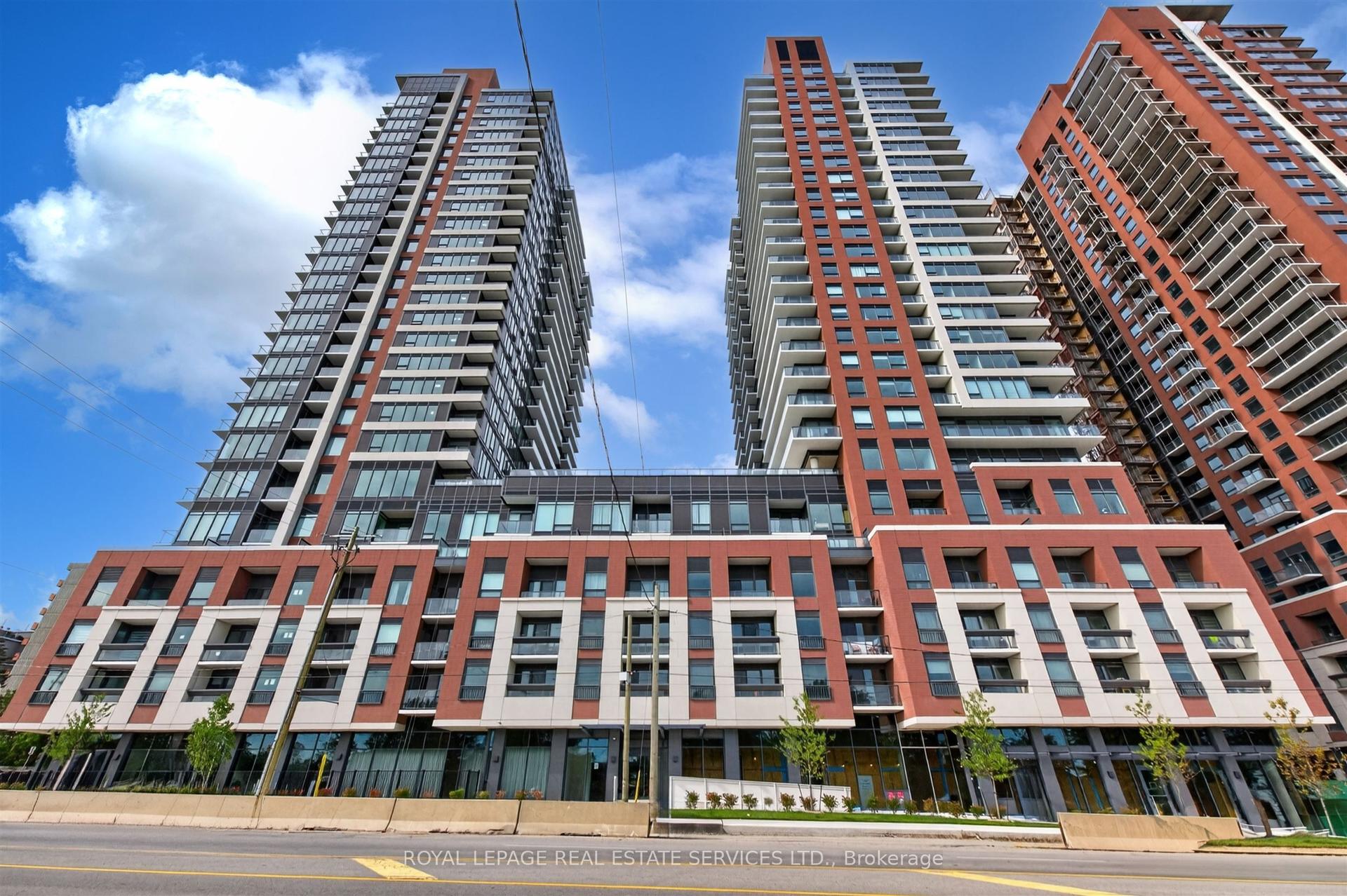 4010 Eglinton Avenue W 1813 #1813, Toronto — Condo for lease, photo 1