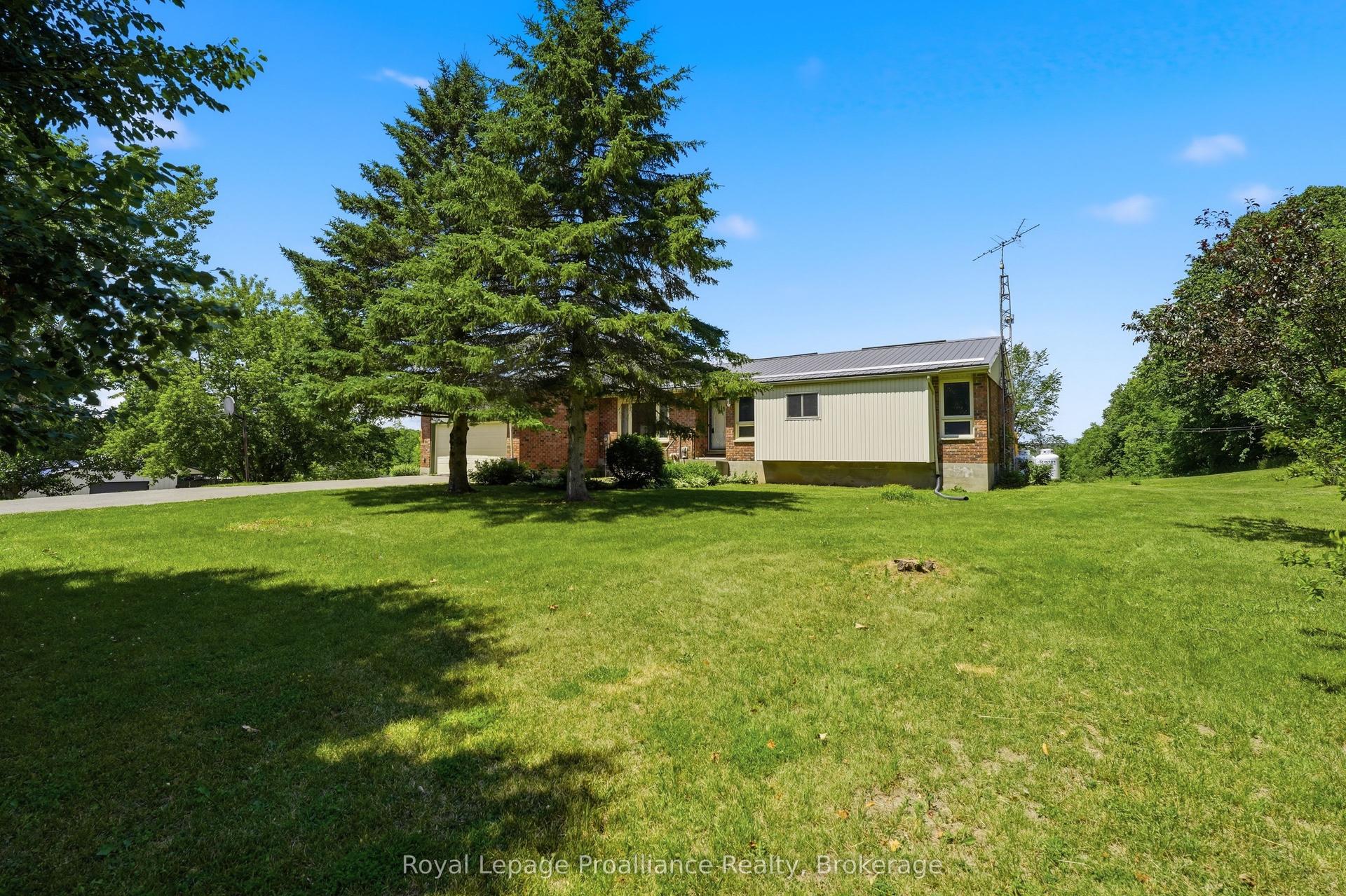 555 Bethel Road, Belleville — Detached for sale, photo 1