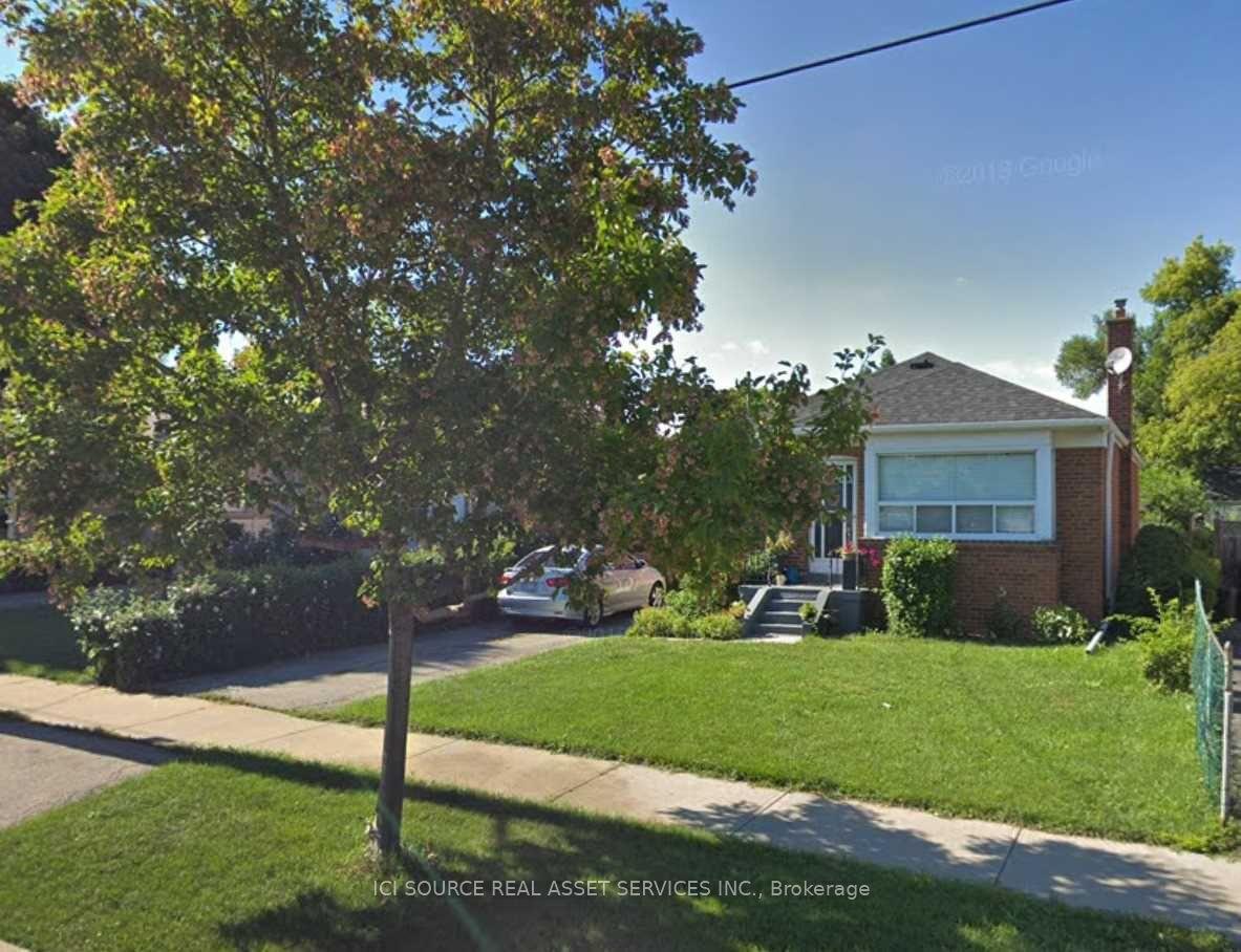 126 Silverhill Drive Main floor #Main floor, Toronto — Detached for lease, photo 1