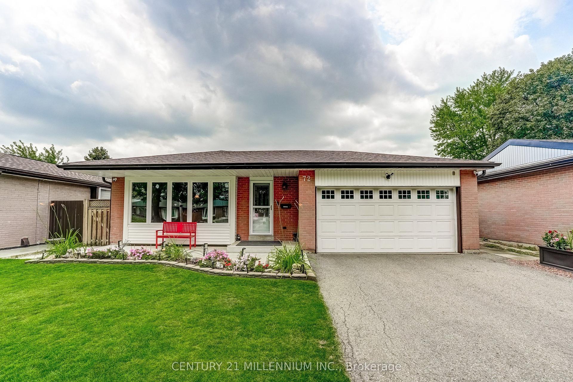 72 Glebe Crescent, Brampton — Detached for sale, photo 1
