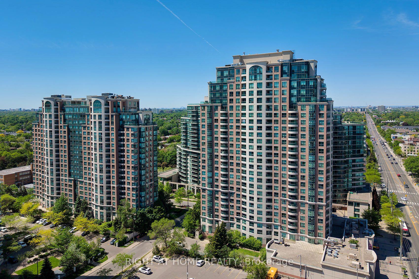 7 Lorraine Drive 210 #210 — photo 1