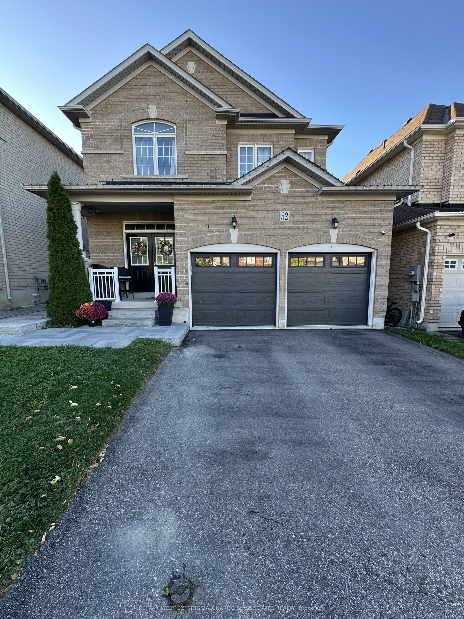 52 Herefordshire Crescent, Newmarket — Detached for lease, photo 1