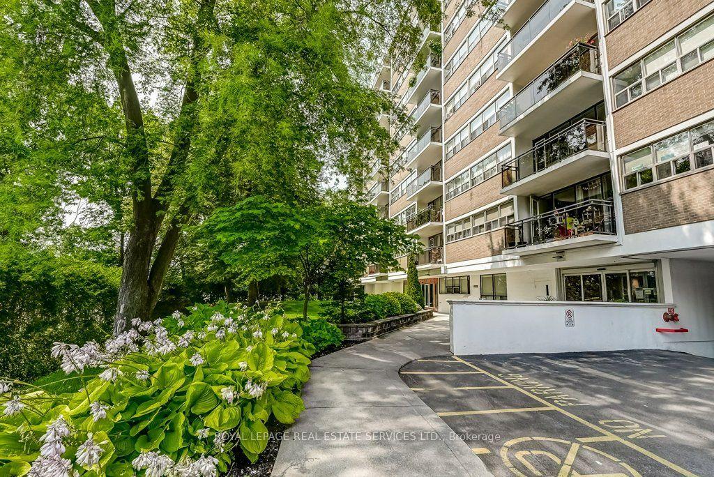 212 Kerr Street 404 #404, Oakville — Condo for sale, photo 1