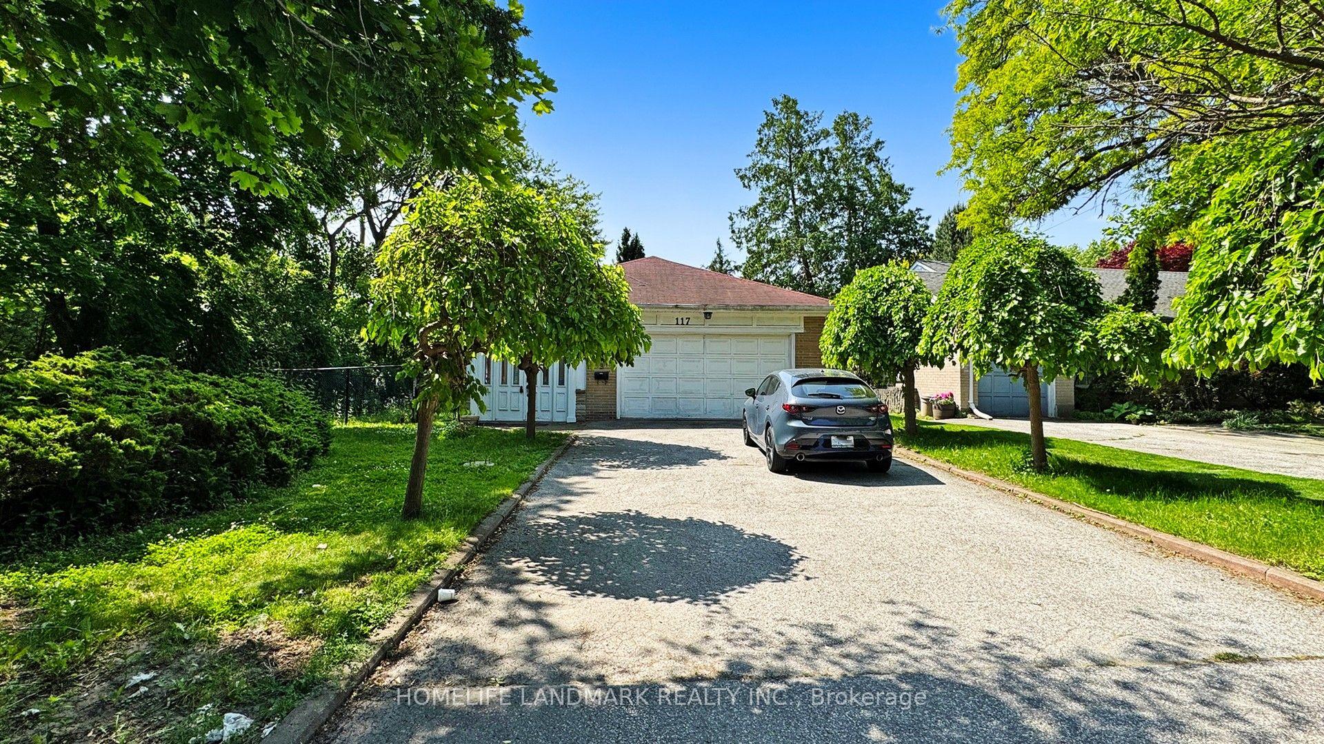 117 Arjay Crescent — photo 1