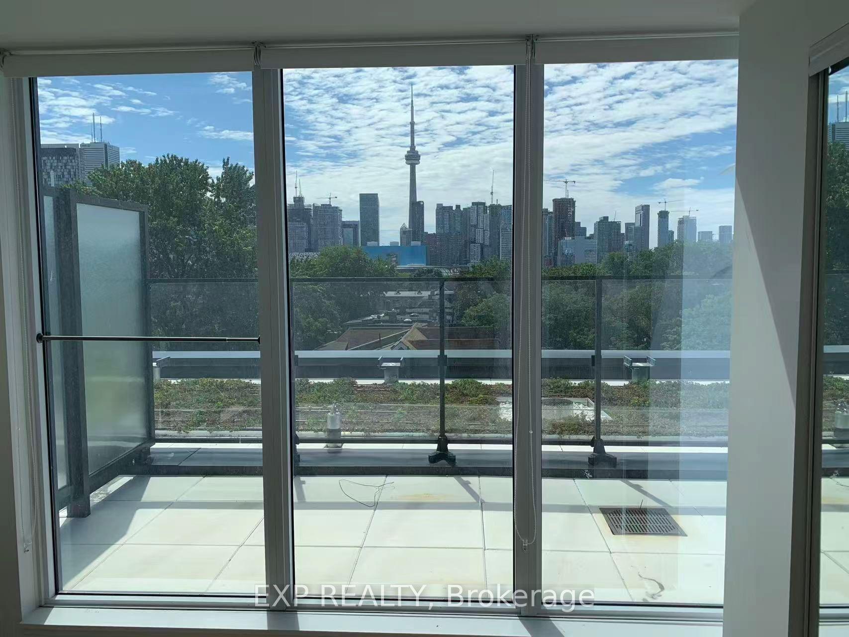 203 College Street 502 #502, Toronto — Condo for lease, photo 1