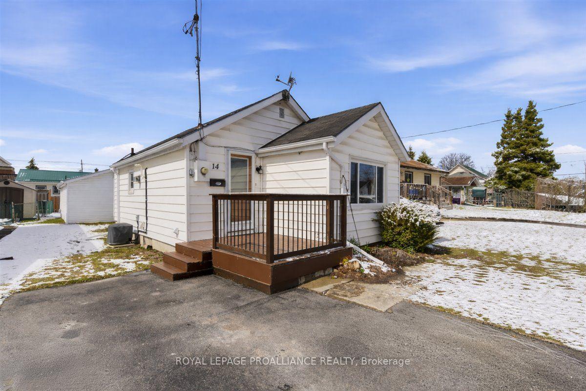 14 Ramsay Avenue — photo 1