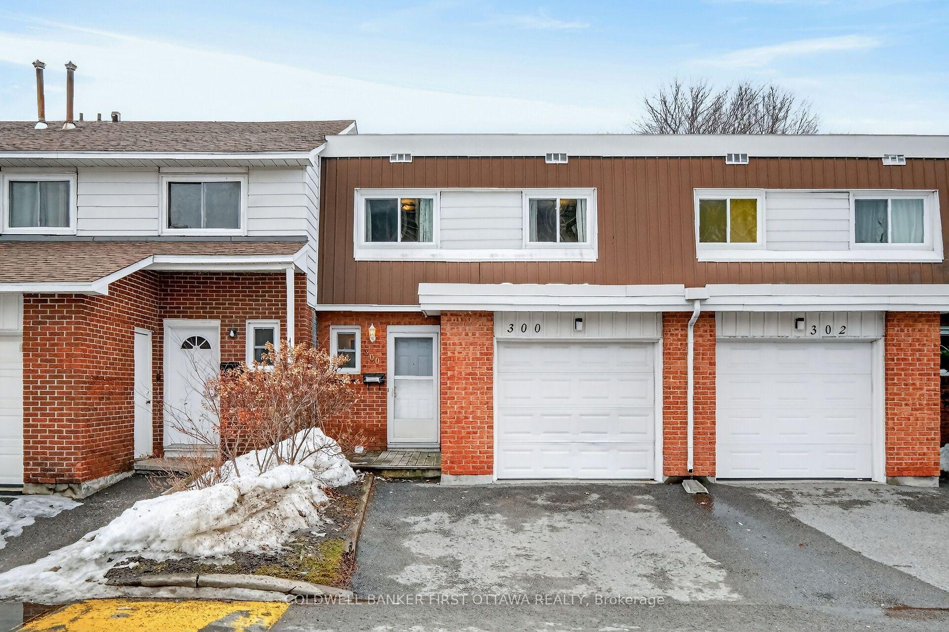 300 Stone Quarry Private S — photo 1