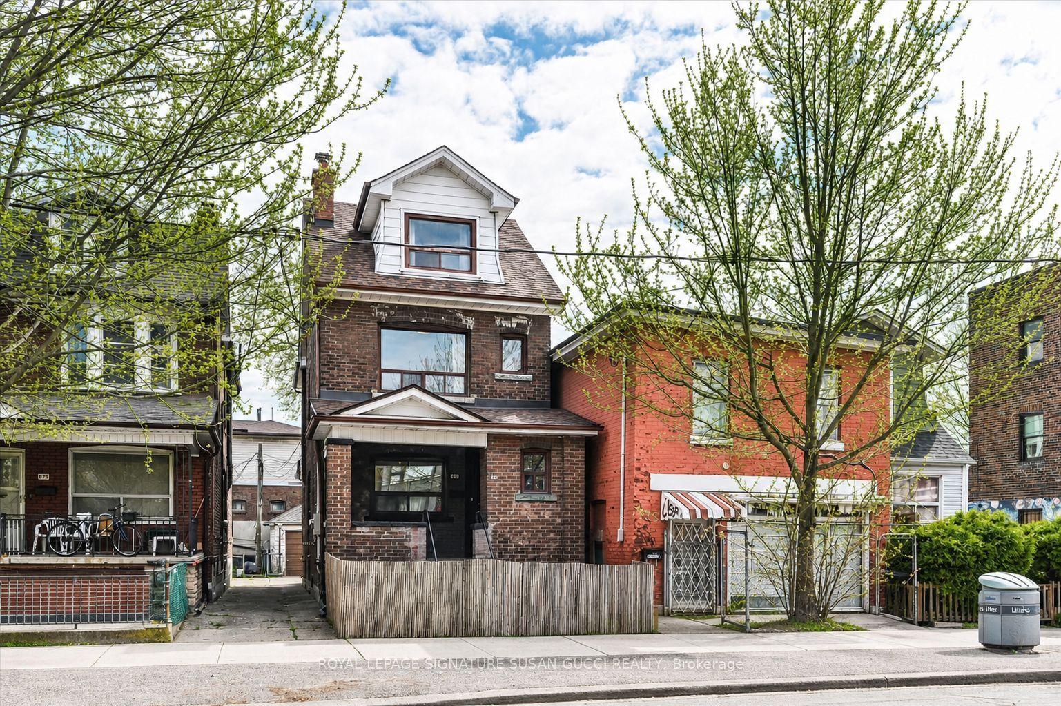 669 Greenwood Avenue — photo 1