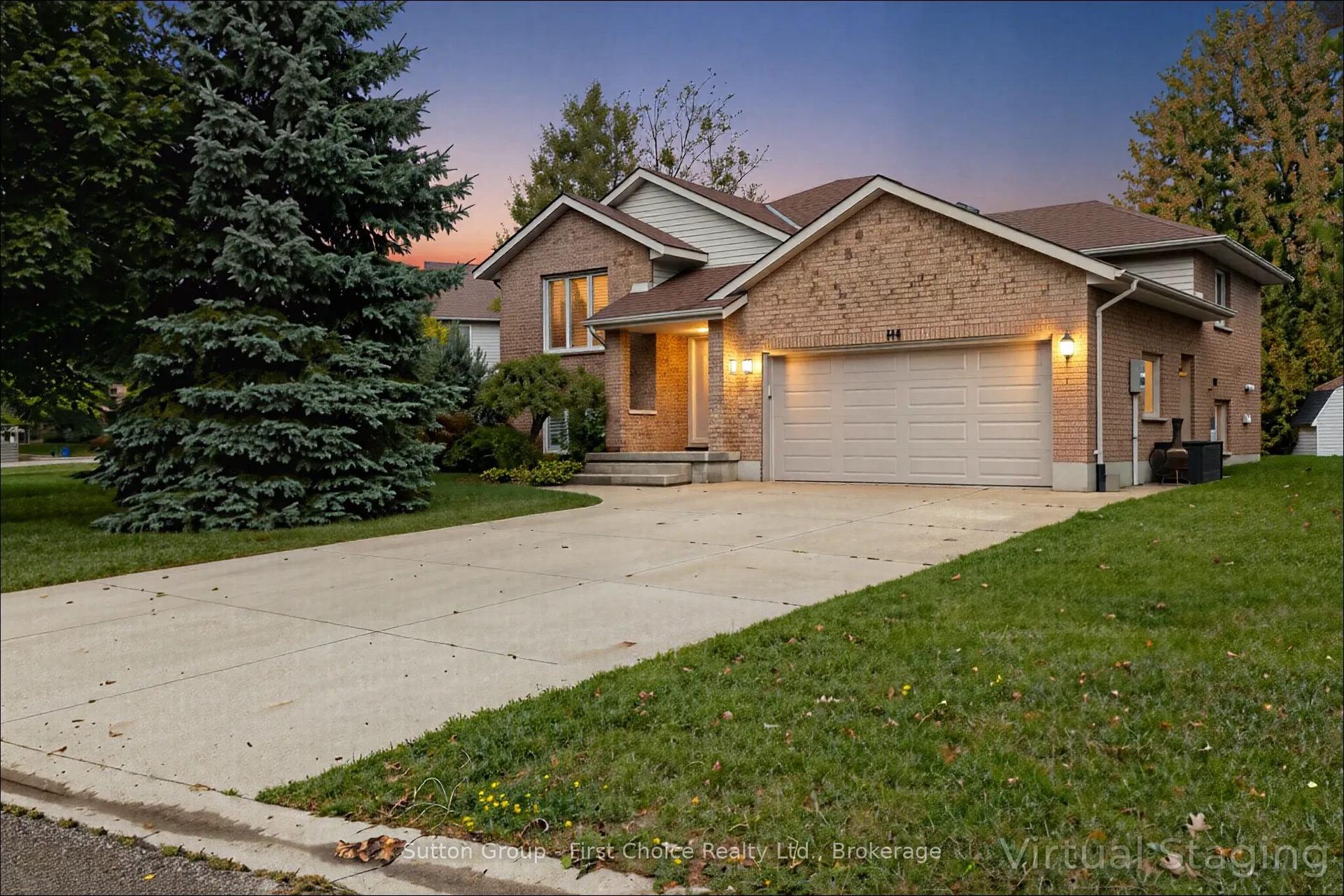 194 Norwood Court — photo 1