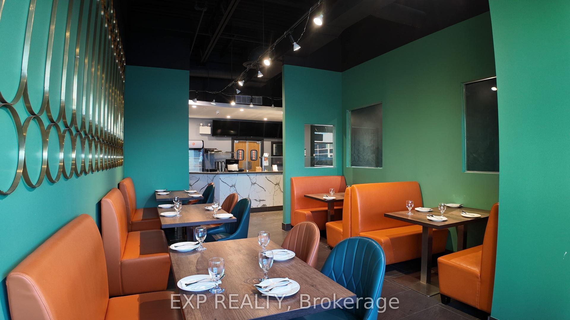 196 Mcewan Drive E 12 #12 — photo 1