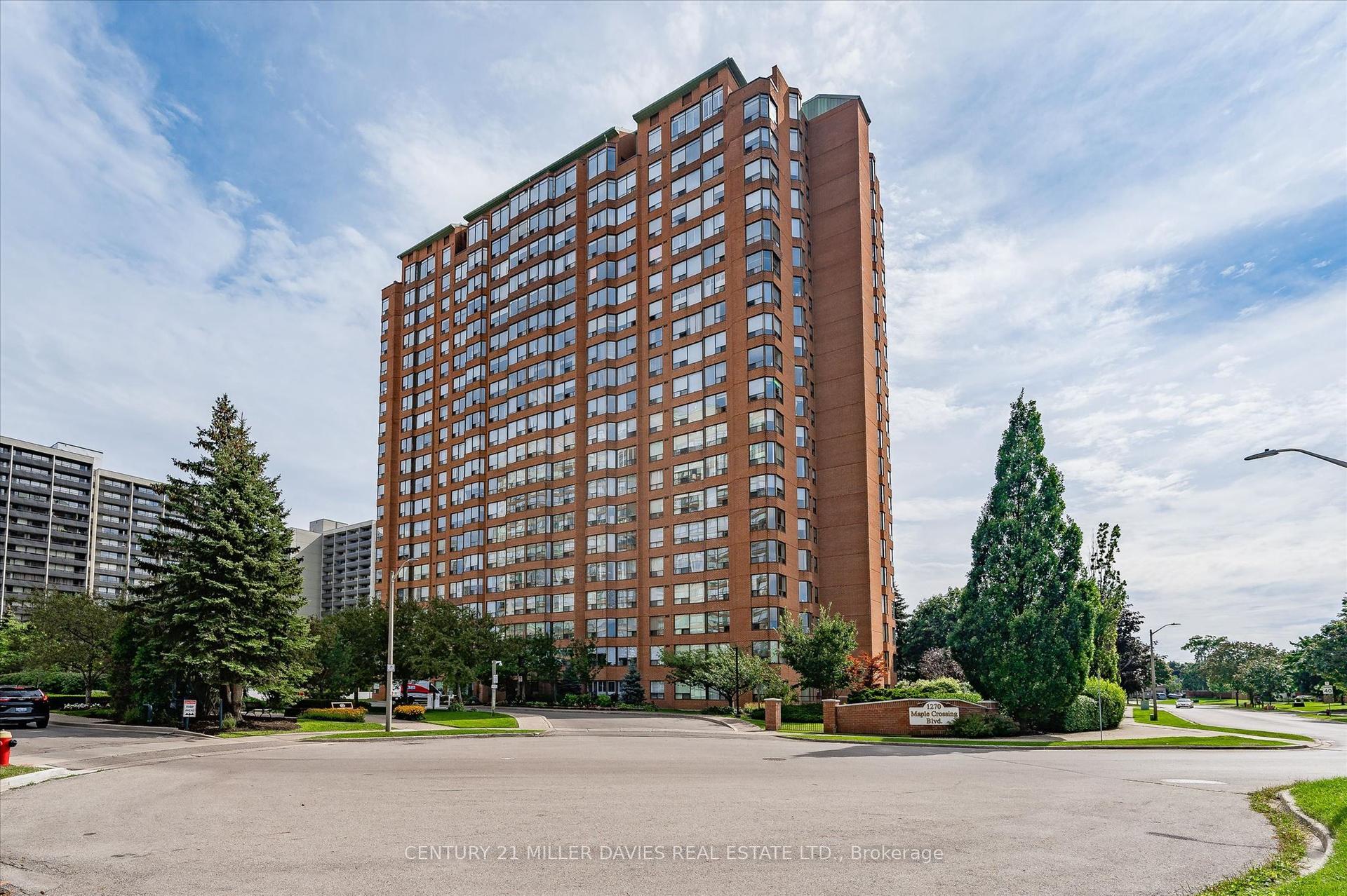 1270 Maple Crossing Boulevard 808 #808, Burlington — Condo for sale, photo 1