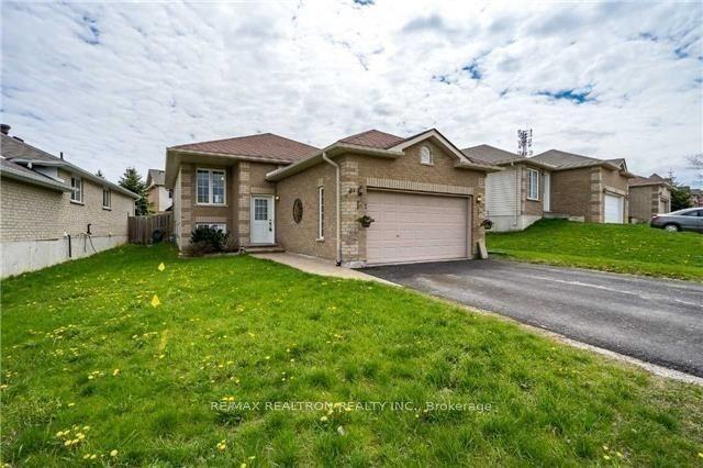 49 Hanmer Street E A #A, Barrie — Detached for lease, photo 1