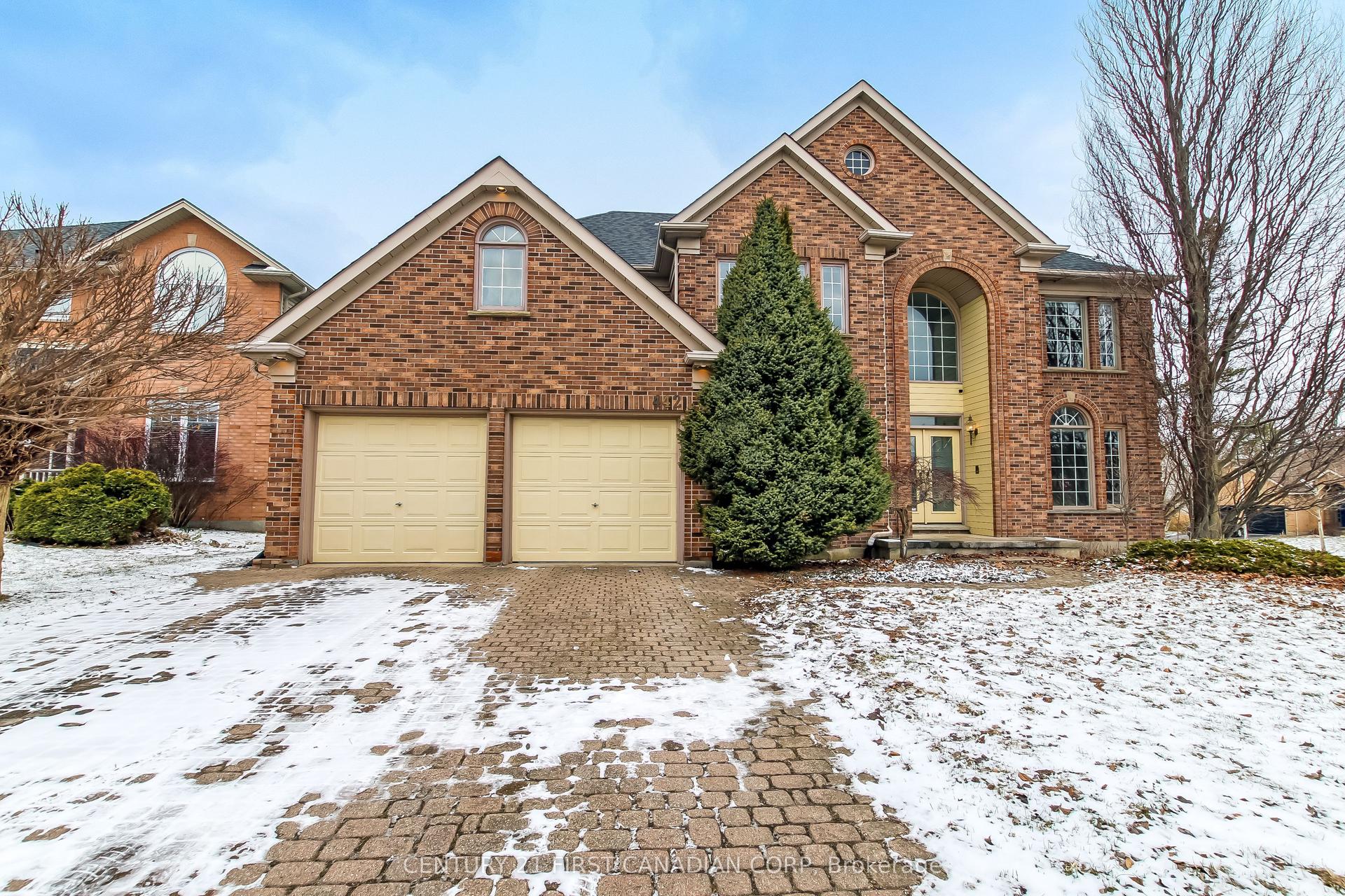 442 Ambleside Drive — photo 1