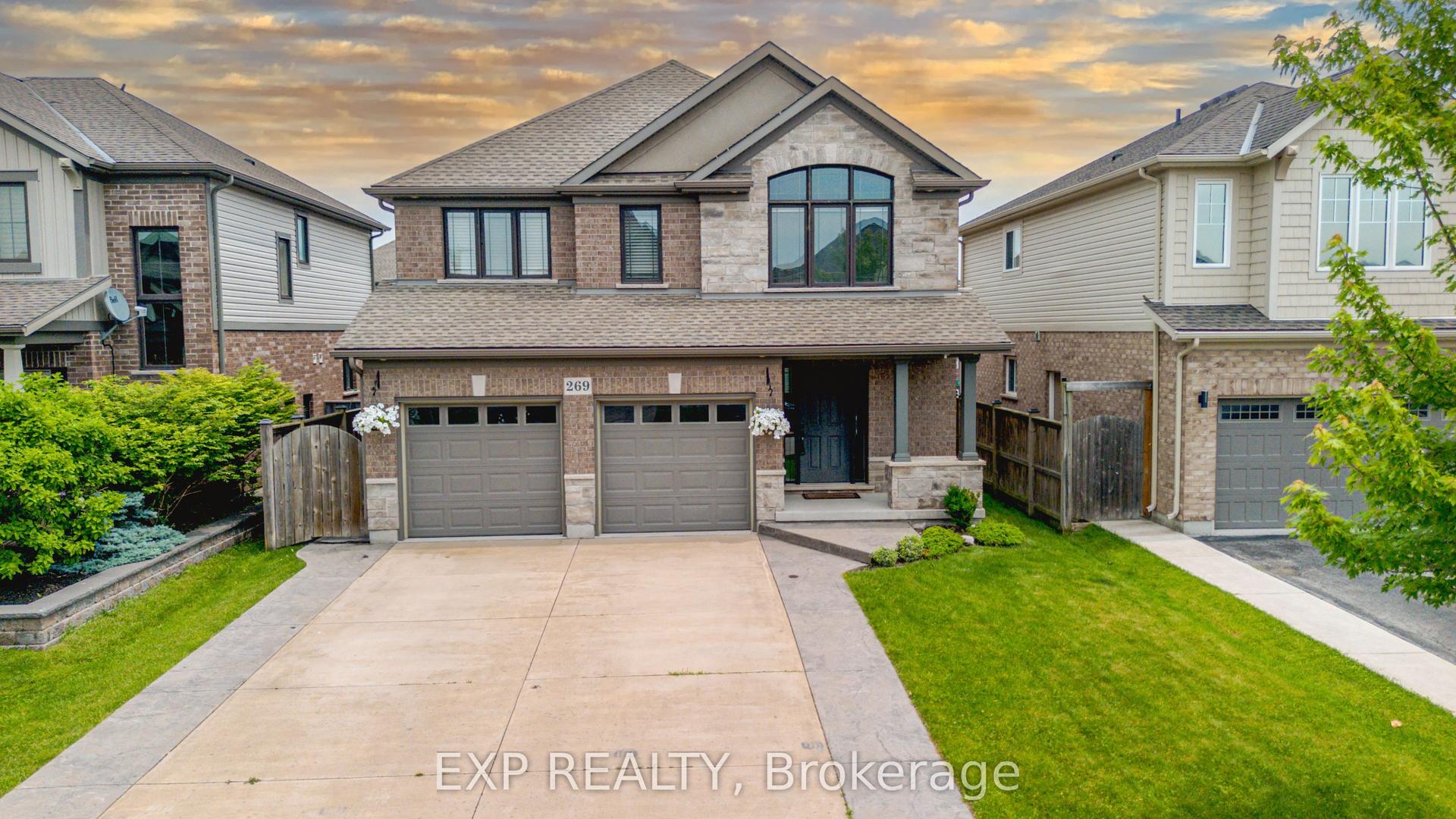 269 Cardinal Crescent — photo 1