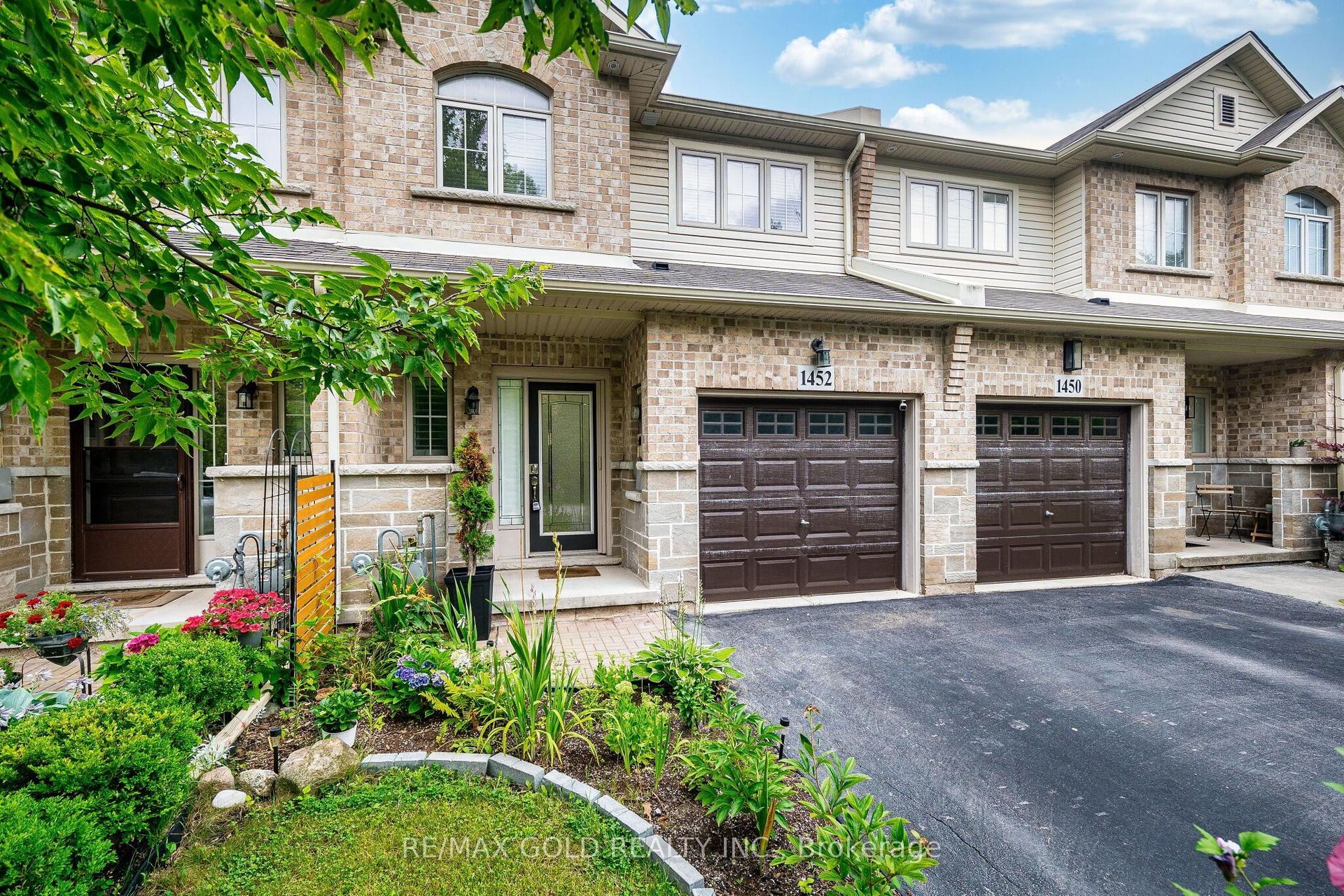 1452 Baseline Road, Hamilton — Townhouse for sale, photo 1