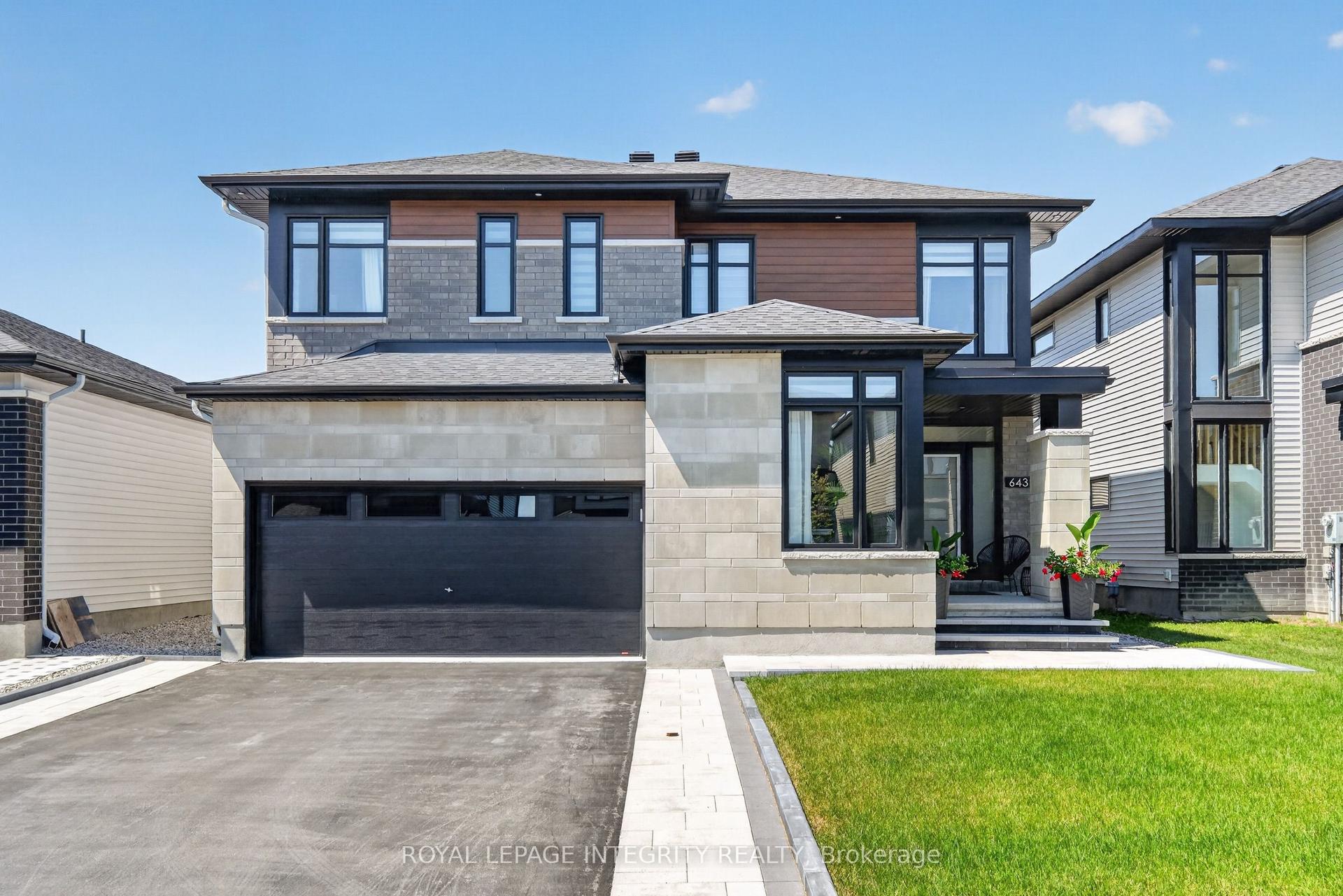 643 Gendarme Circle, Orleans - Convent Glen and Area — Detached for sale, photo 1