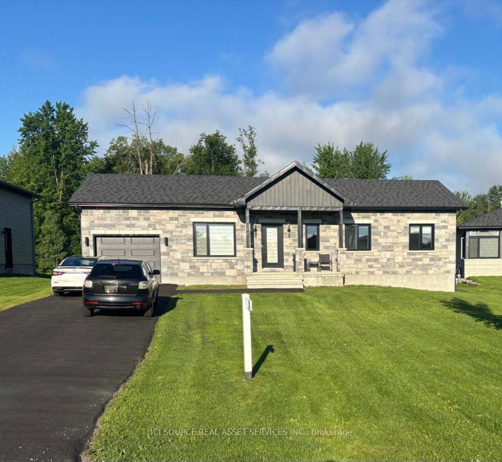274 Roxanne Street, Clarence-Rockland — Detached for sale, photo 1